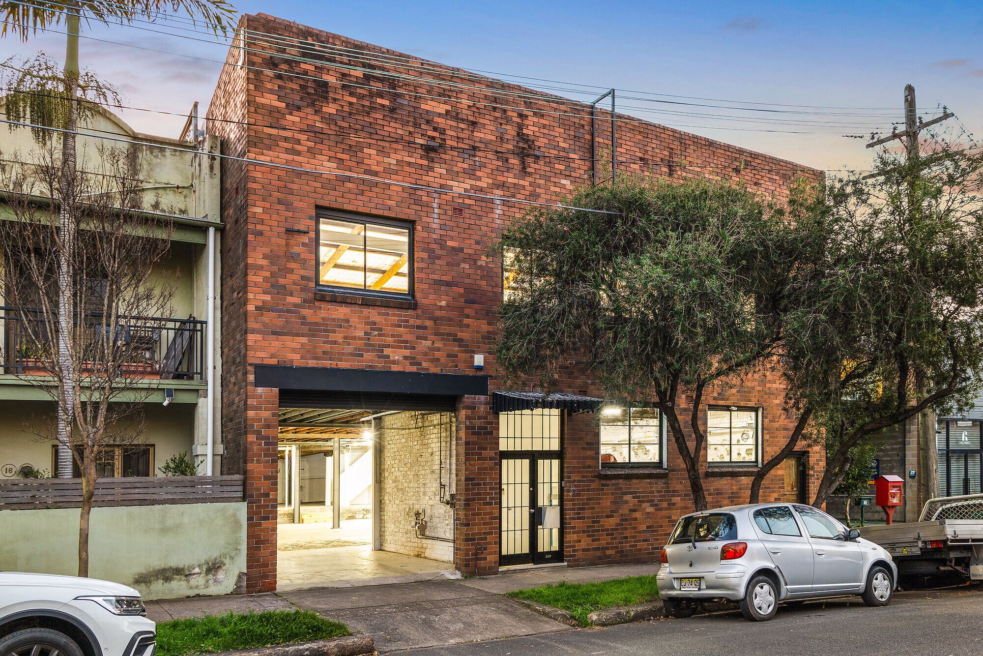 12-14 Victoria Street — photo from Ray White Phillips & Co