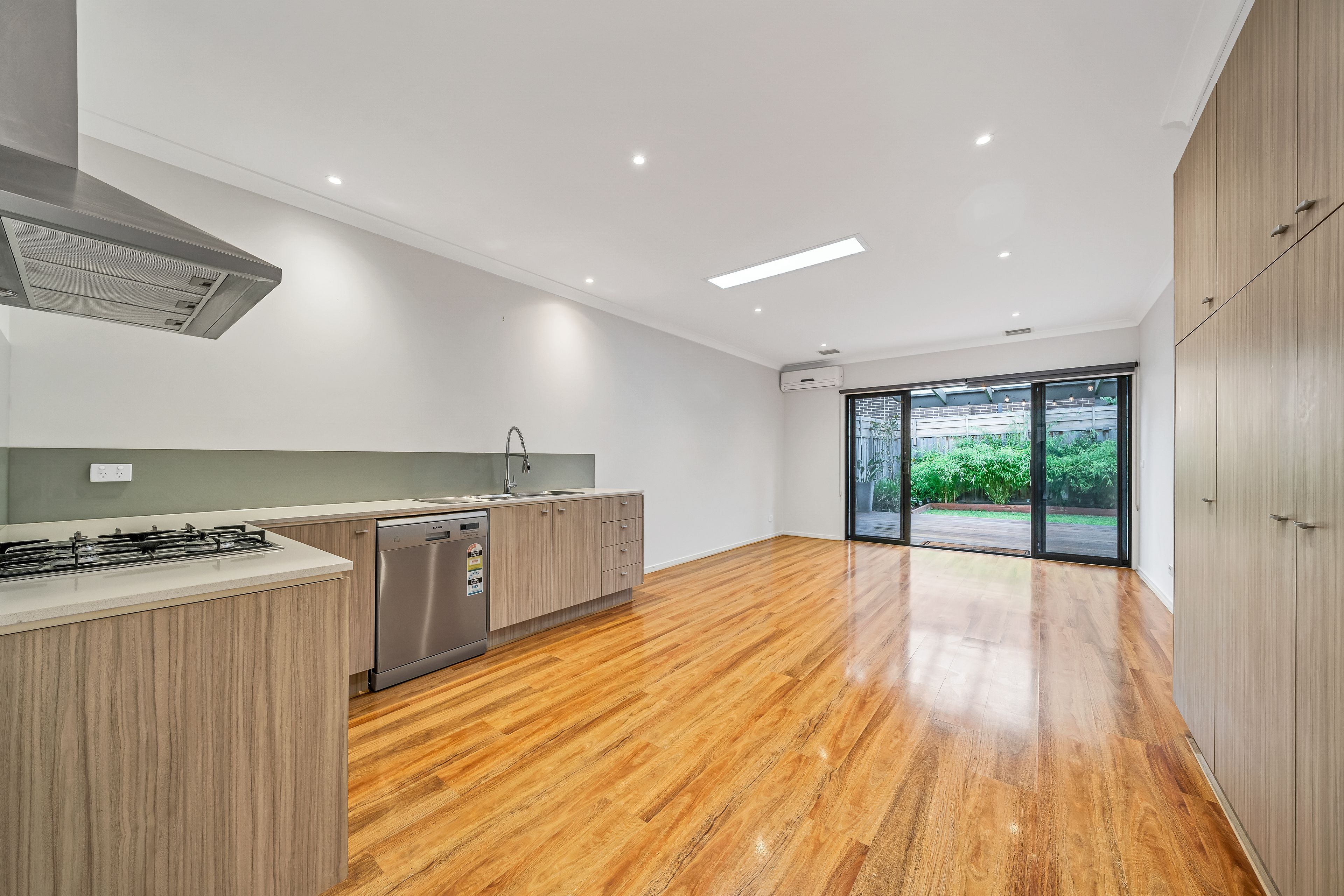 10 Sticht Way, Clyde North, VIC 3978