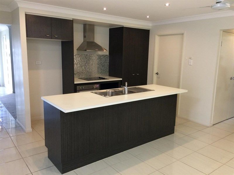19 Jamie Crescent, Gracemere, QLD 4702