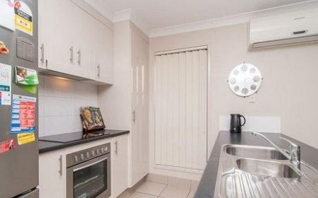 11 Highcliff Crescent, North Lakes, QLD 4509