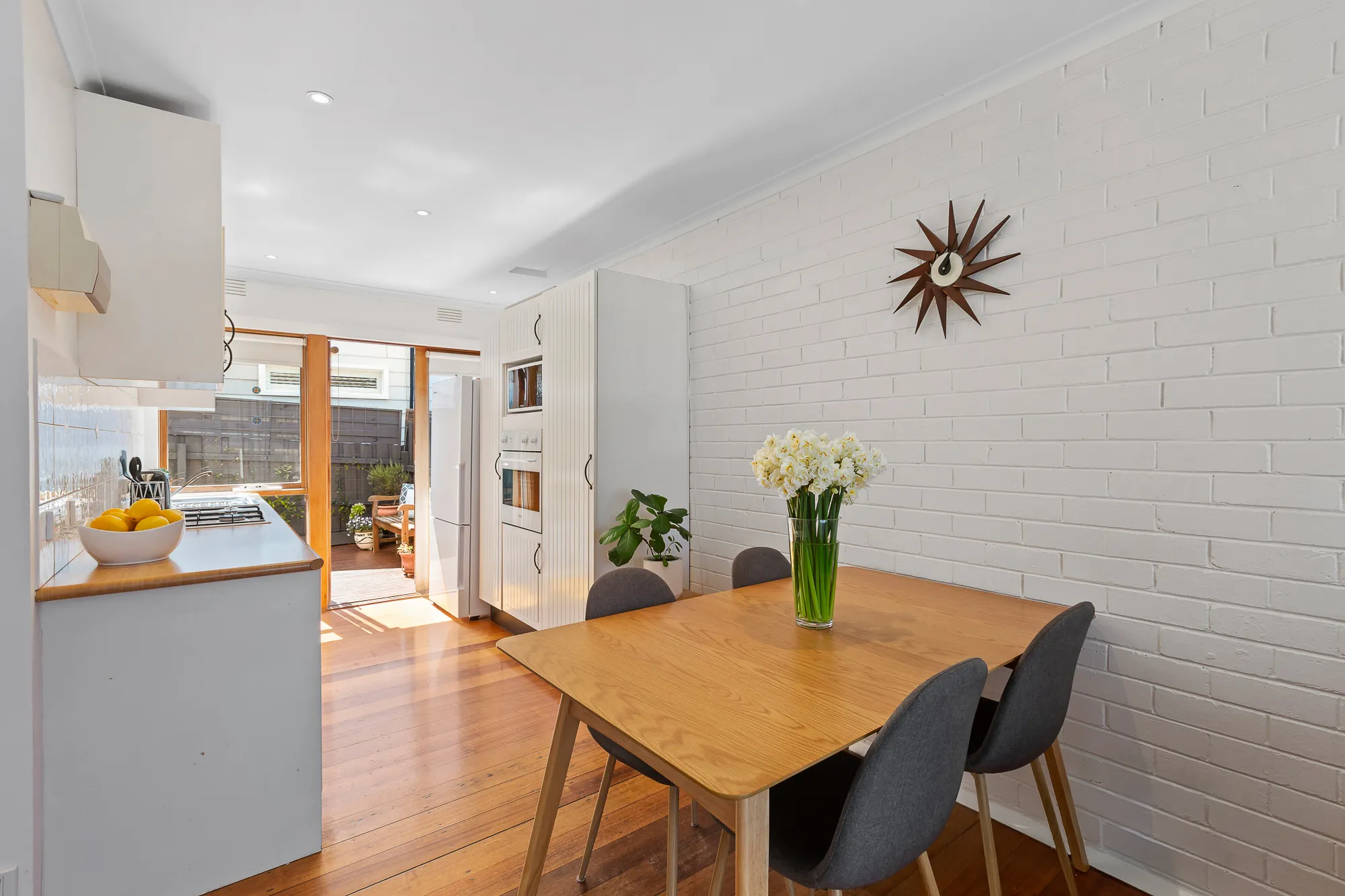 2/11 Mac Crescent, Parkdale, VIC 3195