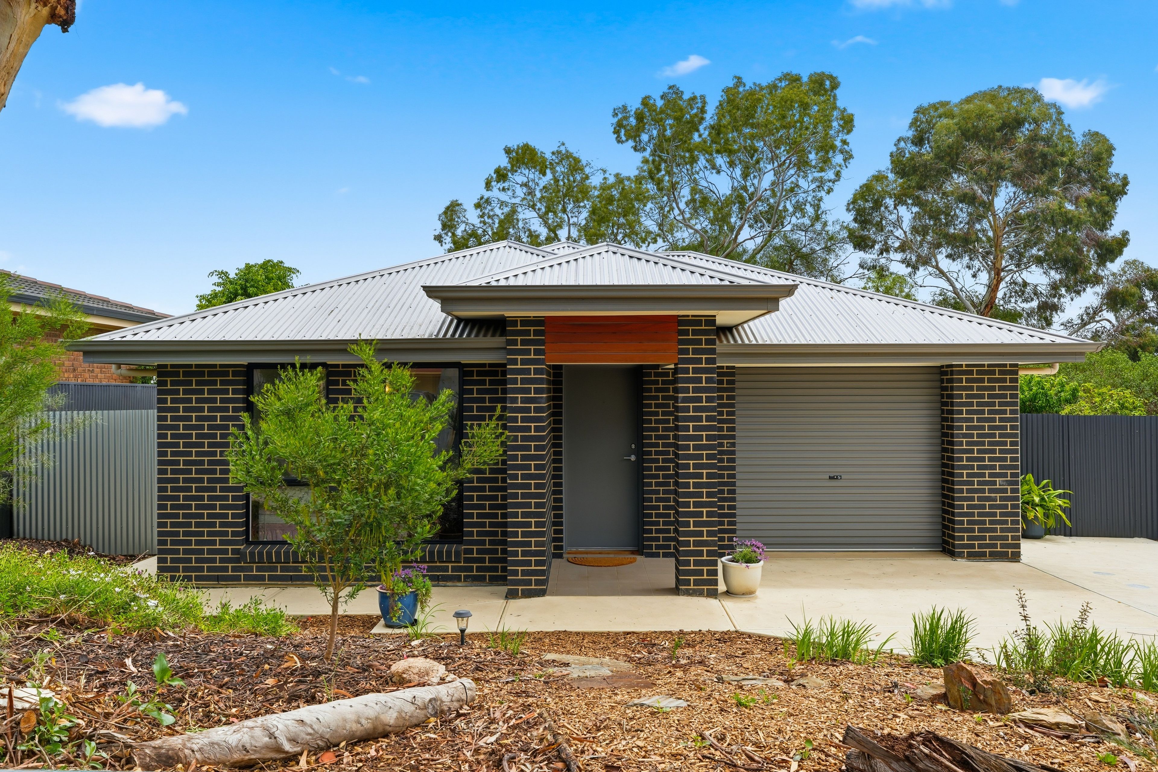 21 Haines Road , Willaston SA 5118