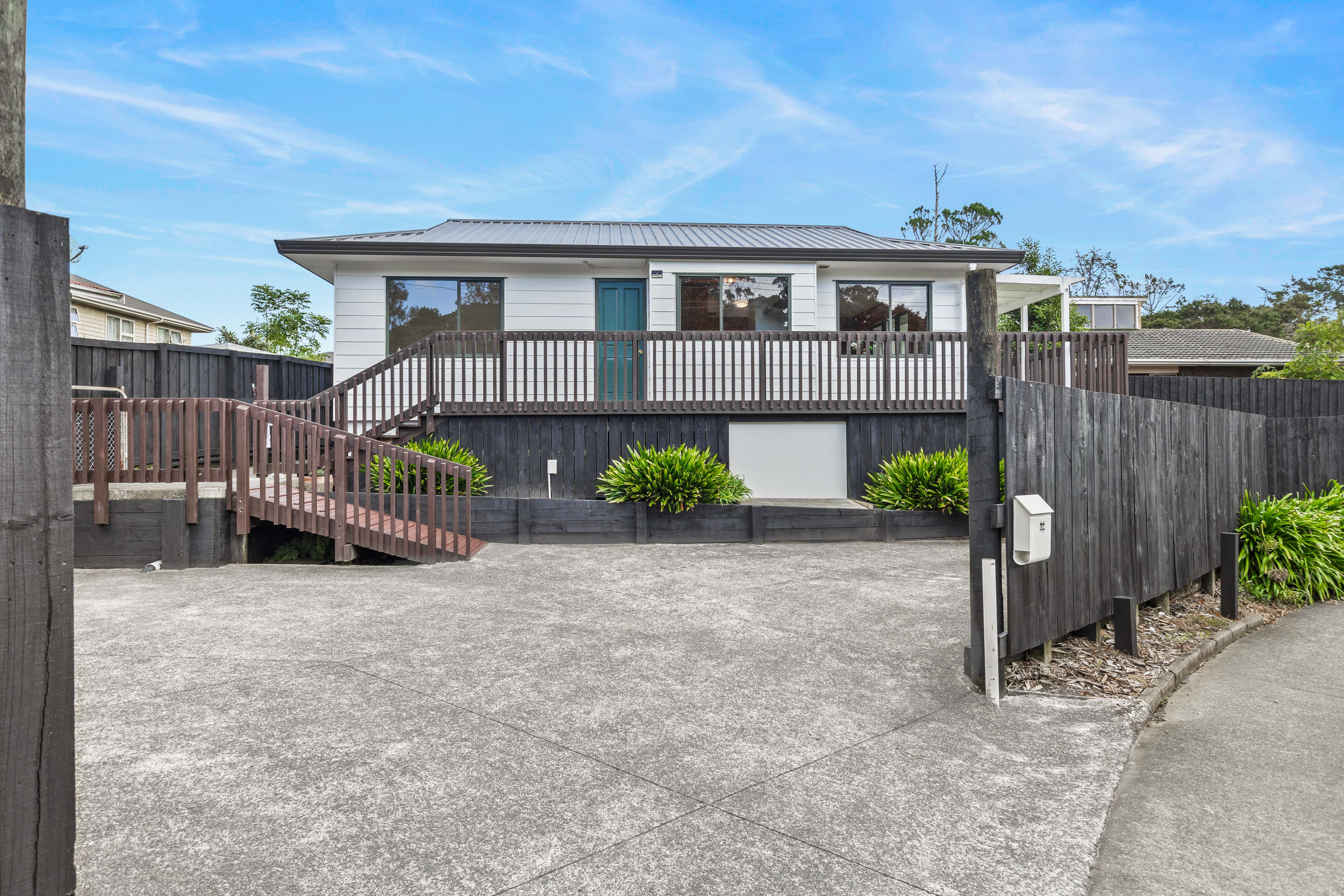 38 Sherrybrooke Place, Sunnyvale, Waitakere City