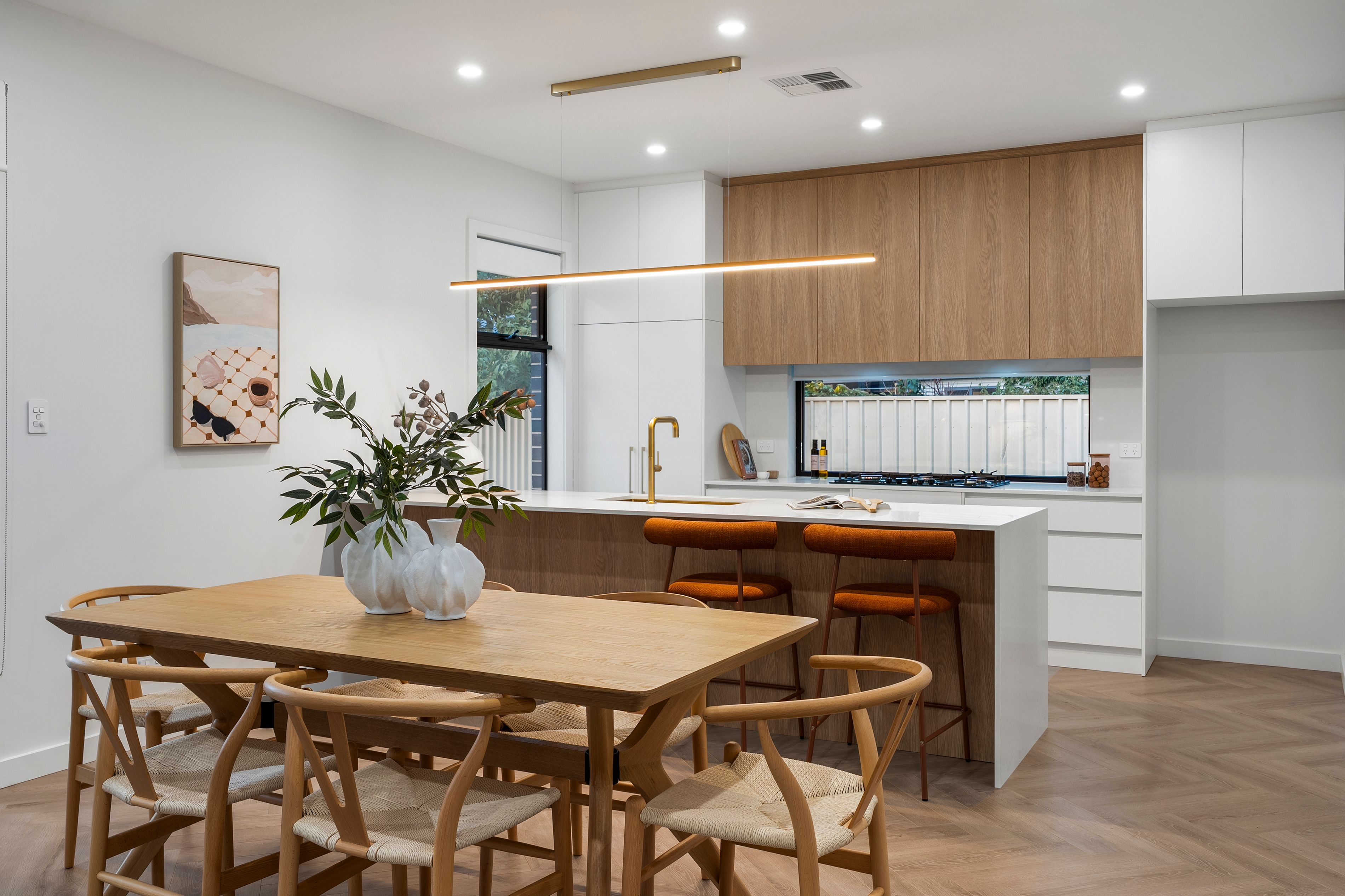 10A Closeburn Crescent — photo 3 of 20