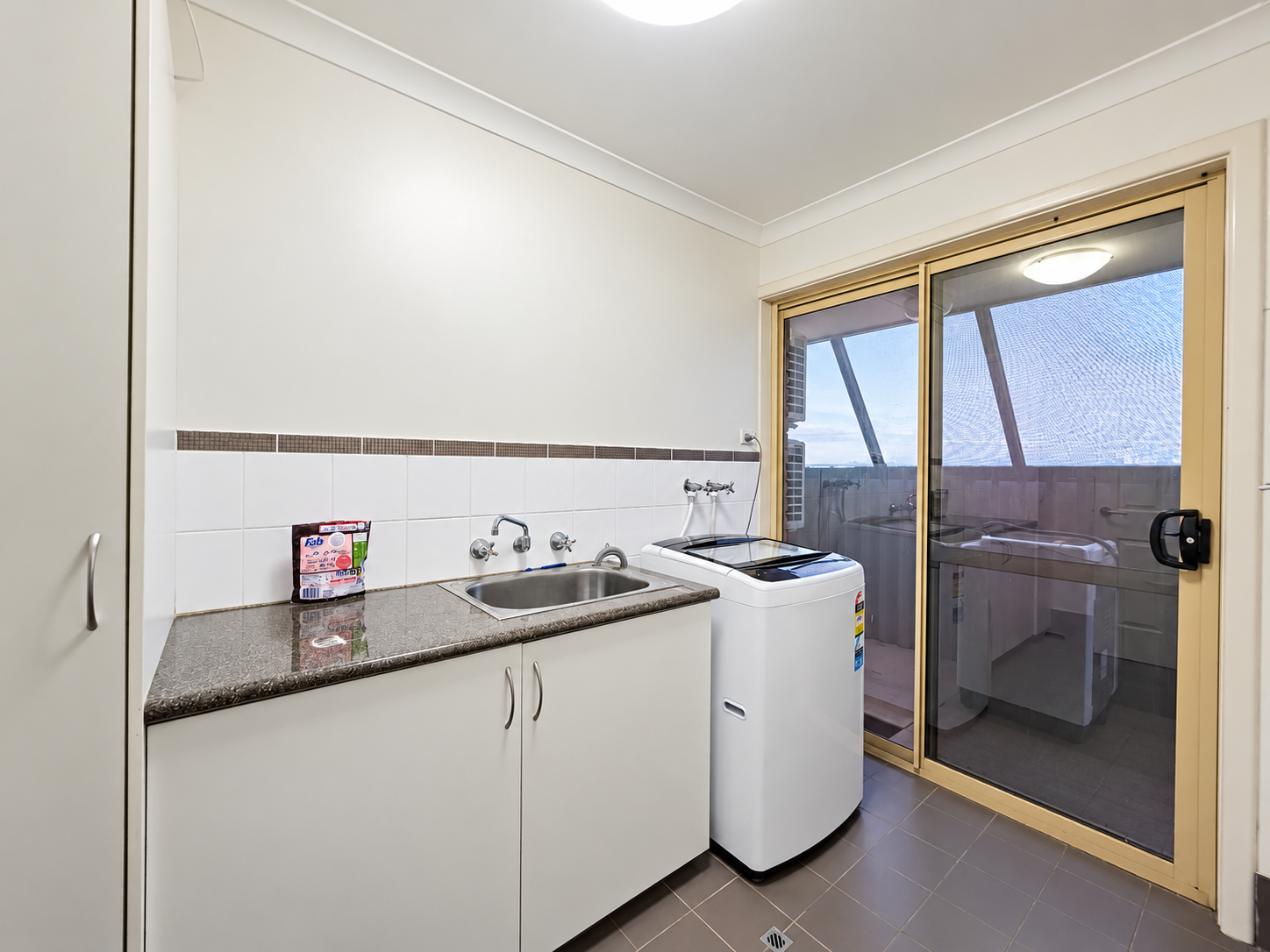 4 Houlahan Place — photo 11 of 16