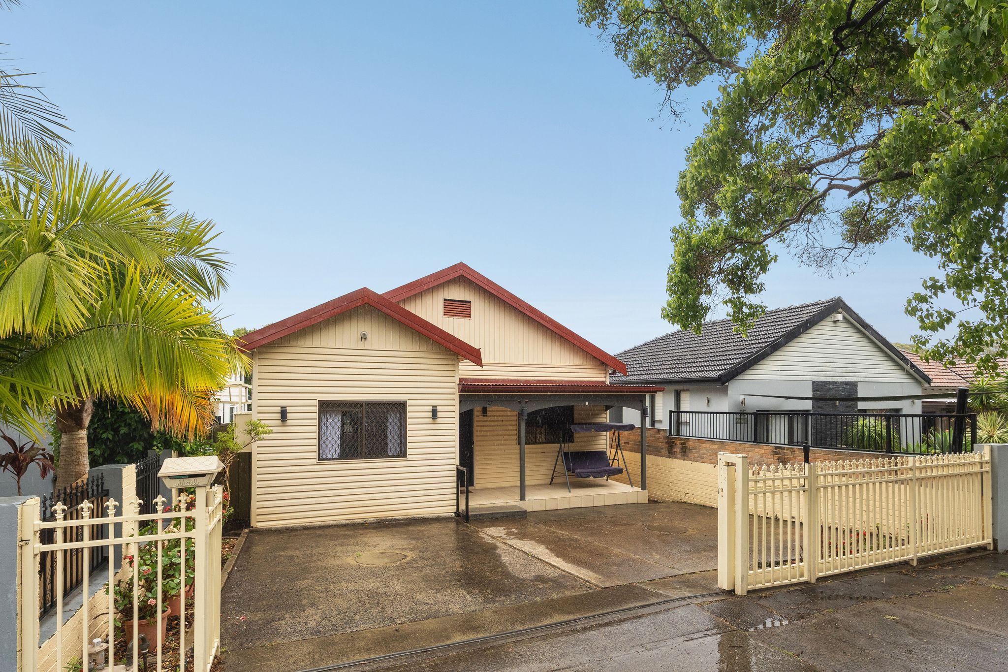 27 Ferguson Avenue , Wiley Park NSW 2195