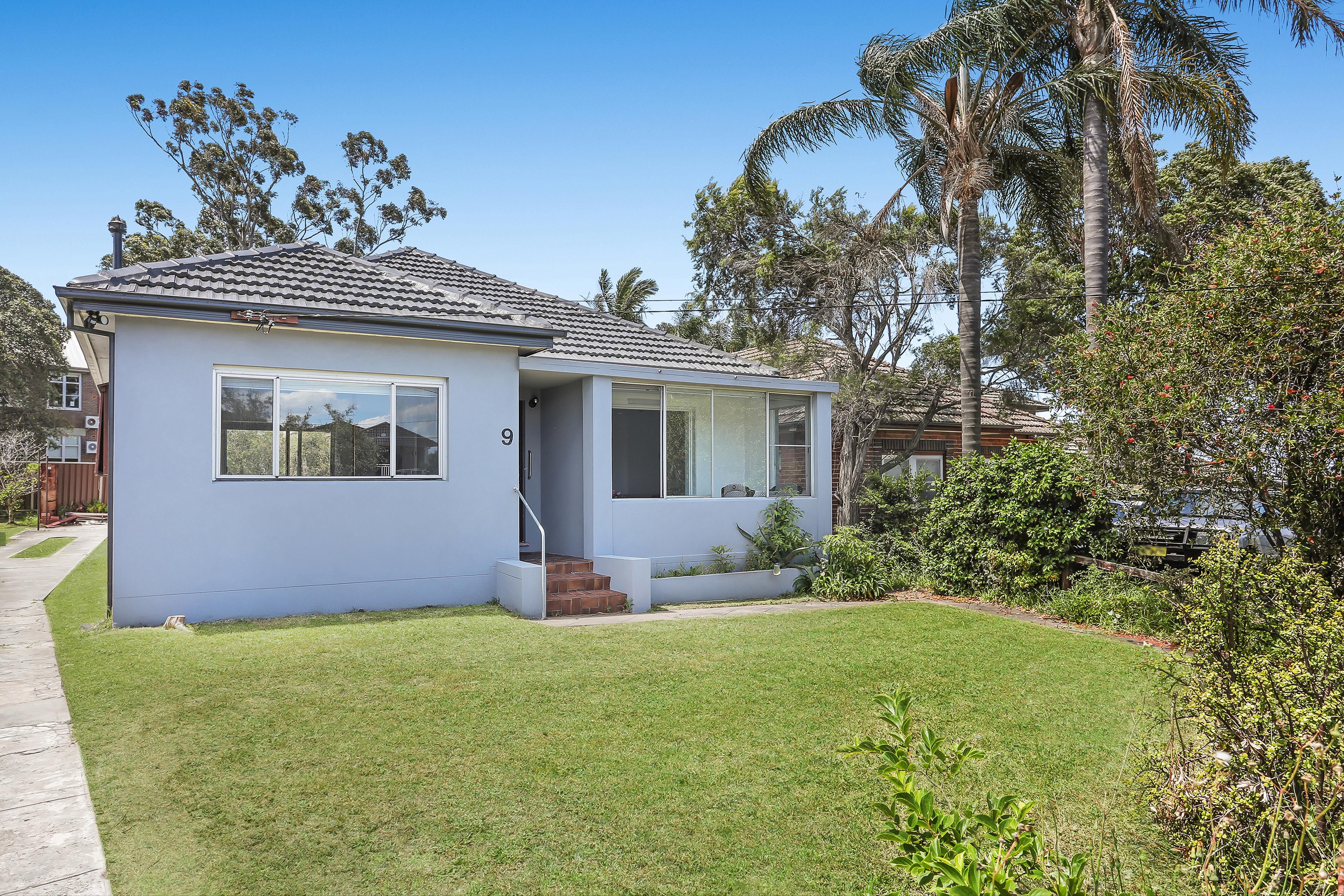9 Endeavour Street