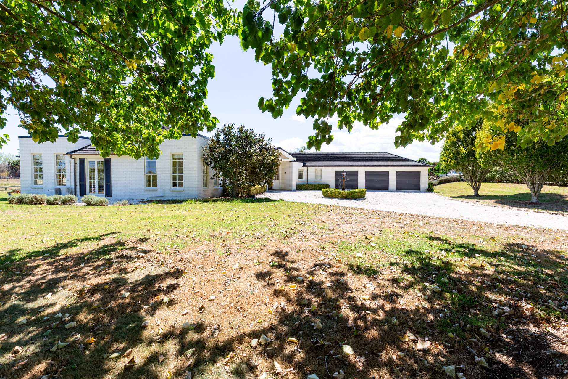 40 Matheson Way photo 0