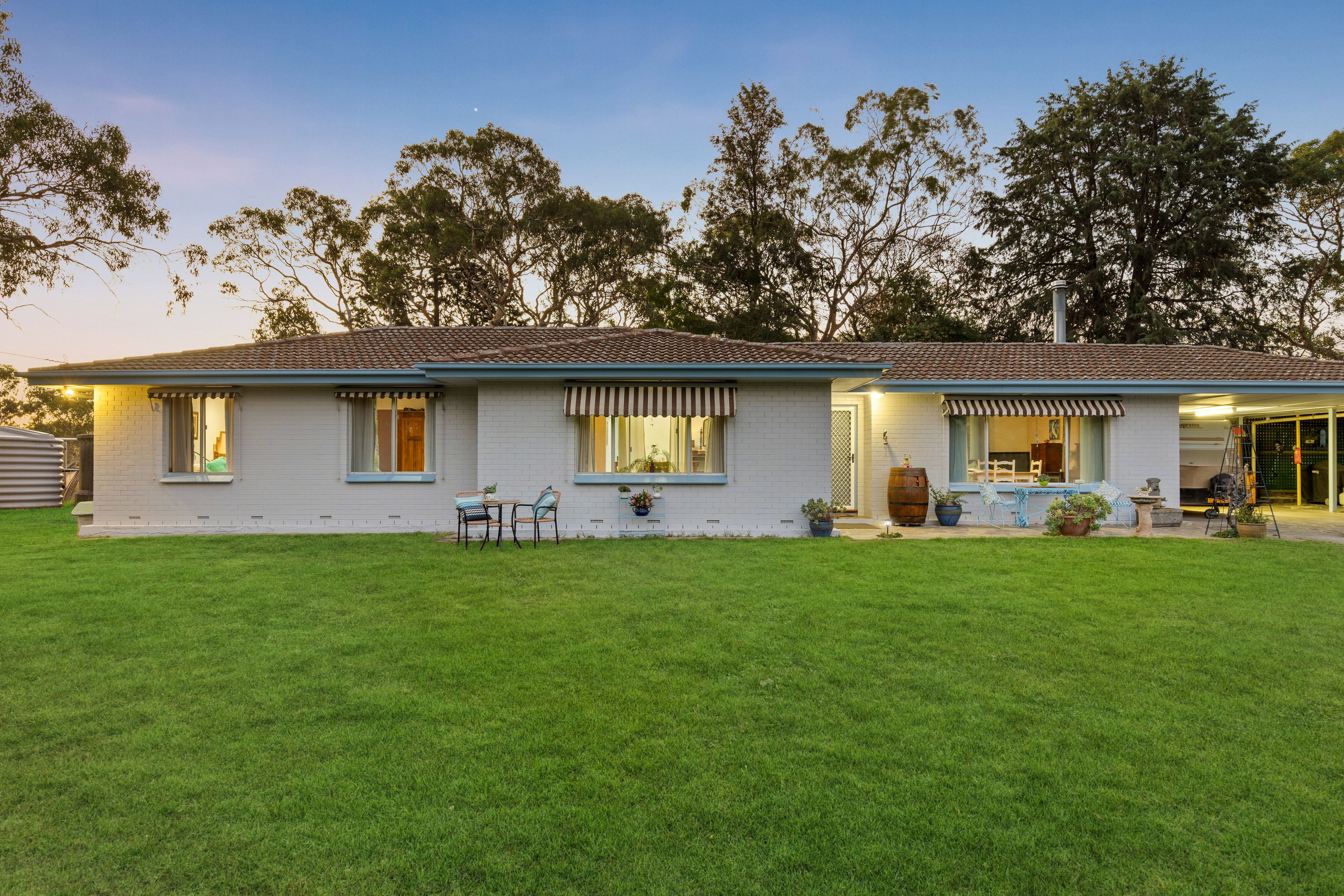 99 Brookmans Road, Blewitt Springs, SA 5171