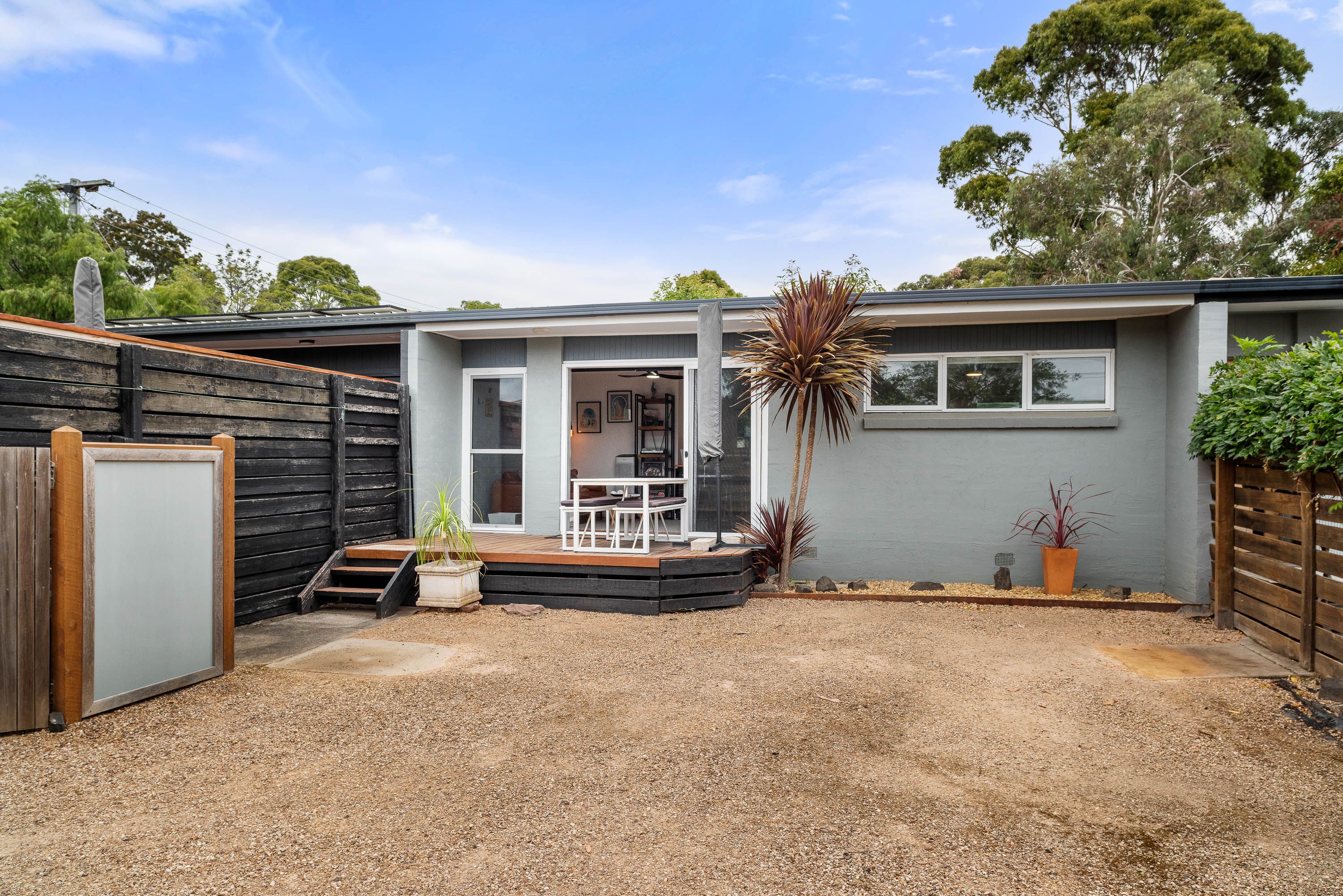 2/4 Highland Avenue, Cowes, VIC 3922