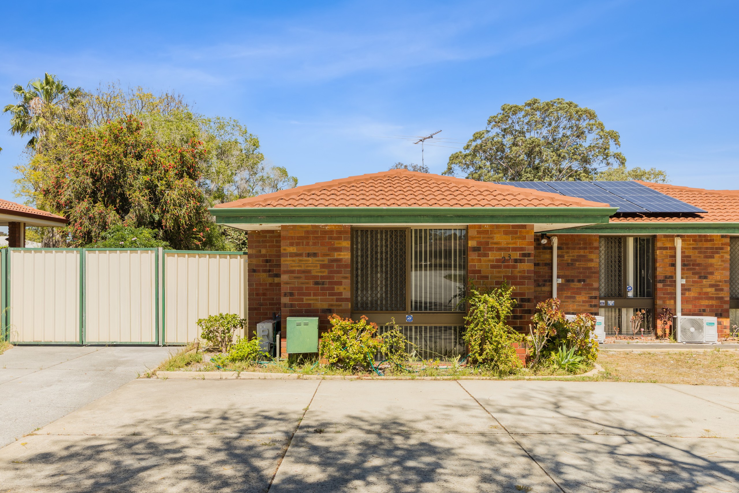 23 Selsdon Road, Camillo, WA 6111