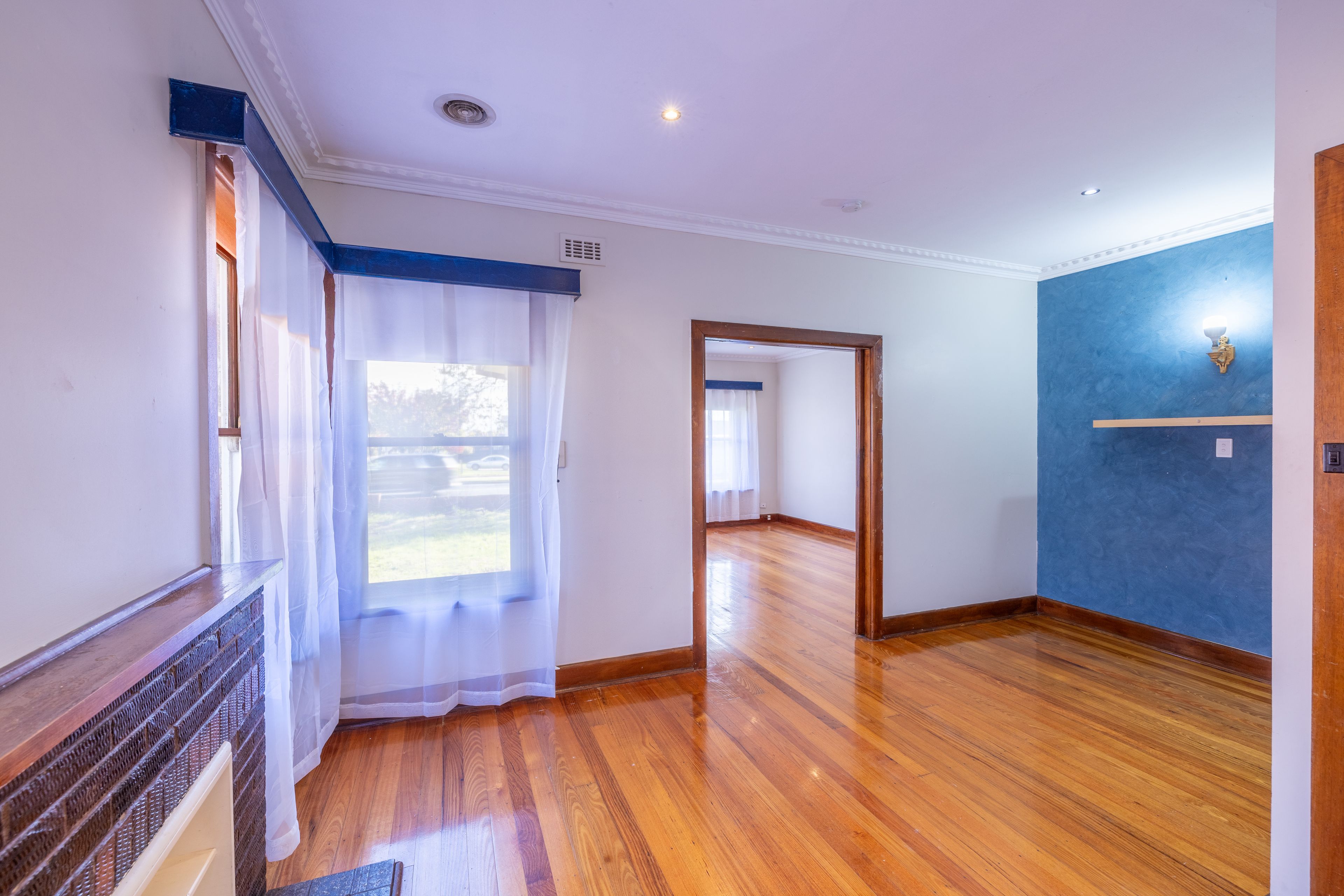 156 Warrigal Road — photo 4 of 8