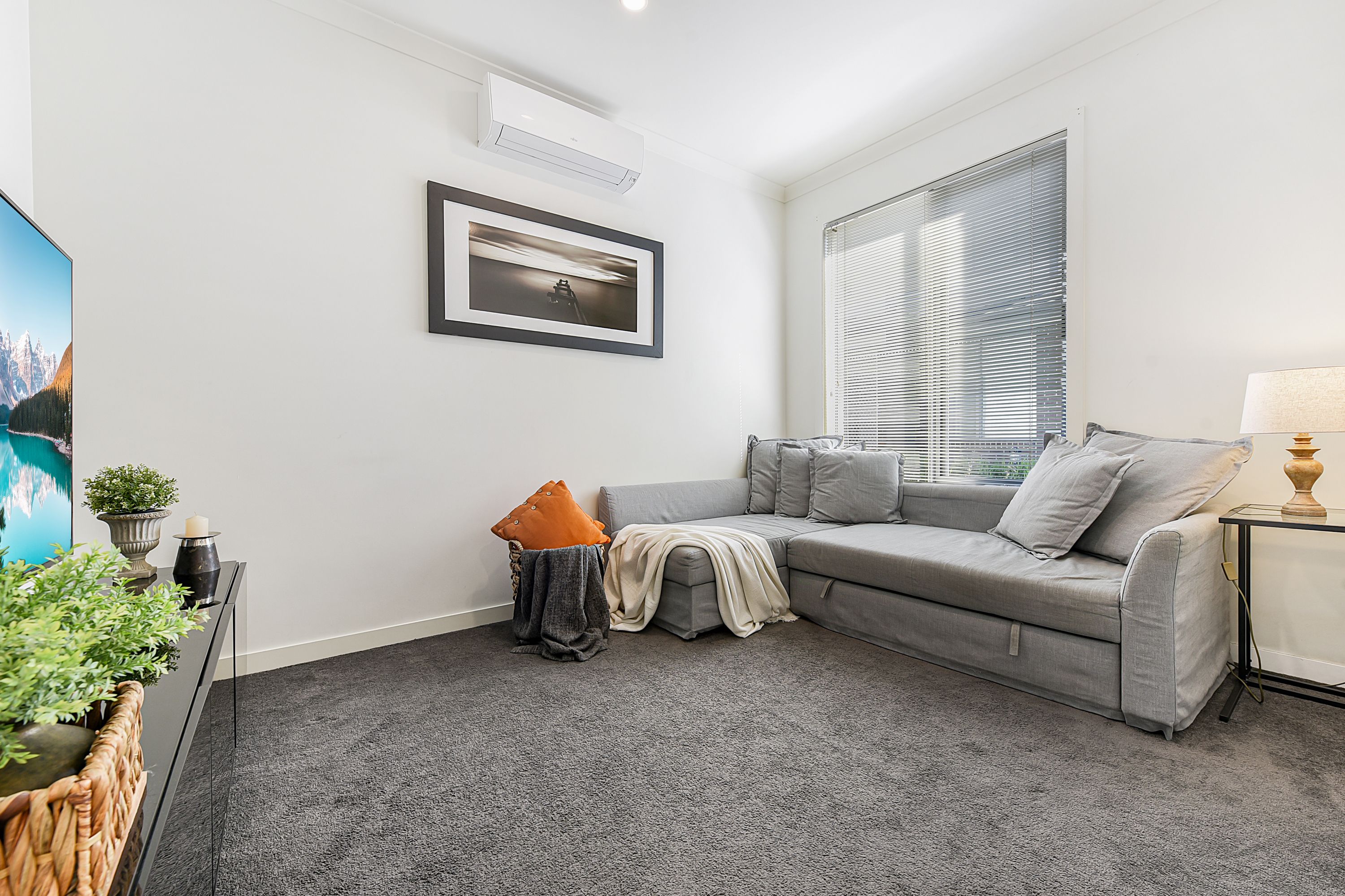 10/118 Kennington Park Drive — photo 7 of 18