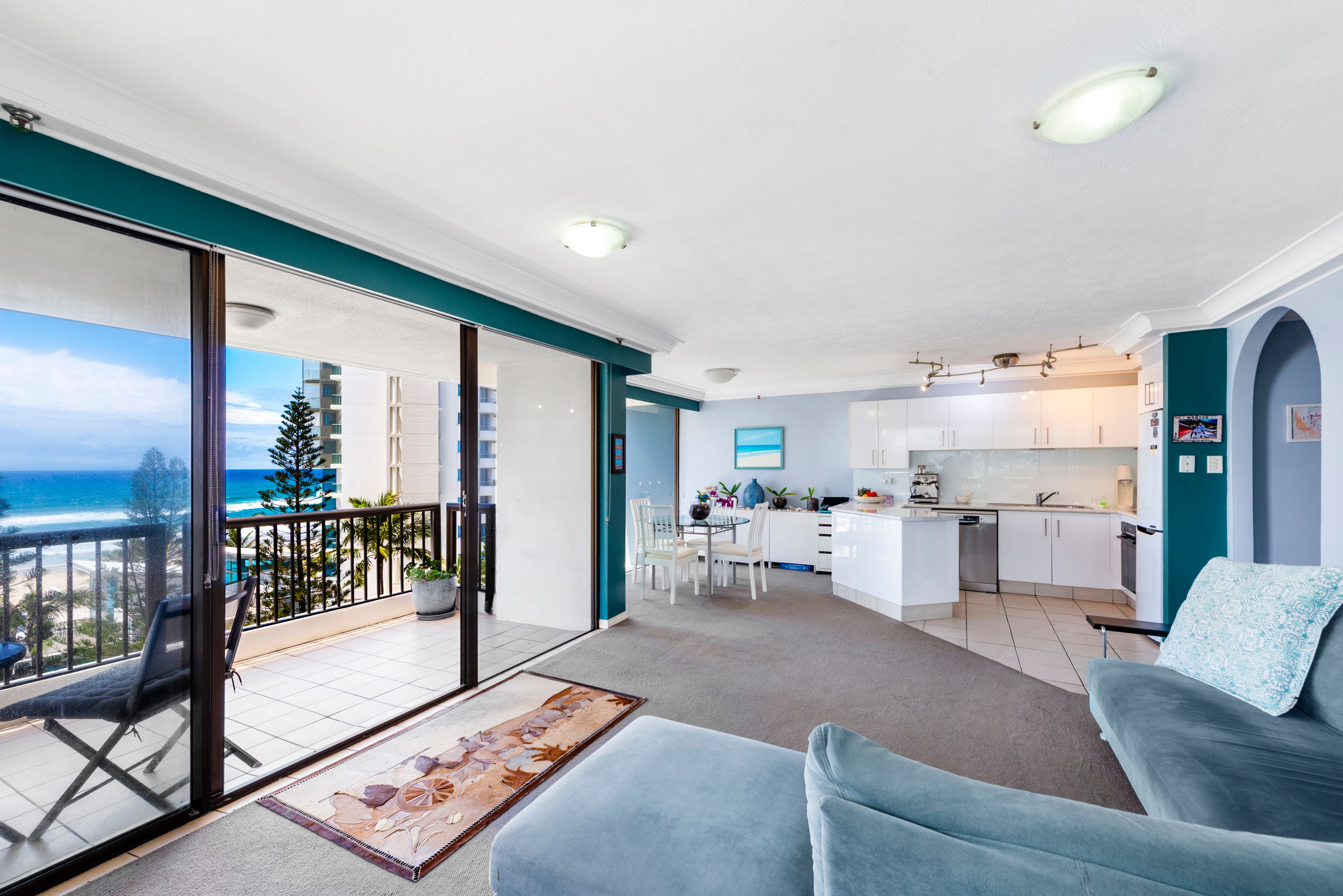 602/28 Northcliffe Terrace — photo 3 of 20