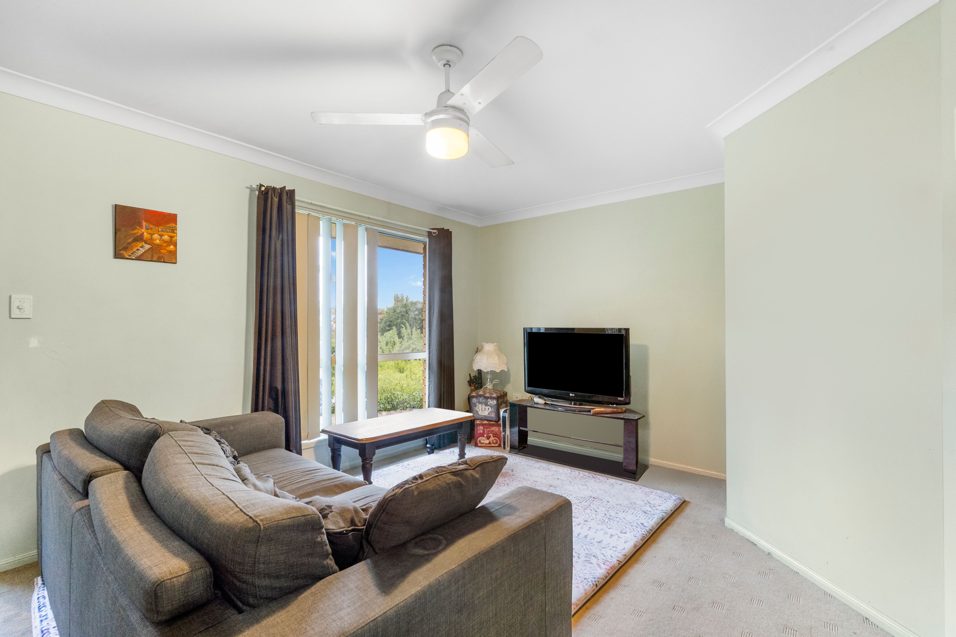 11 Mair Drive, Redbank, QLD 4301