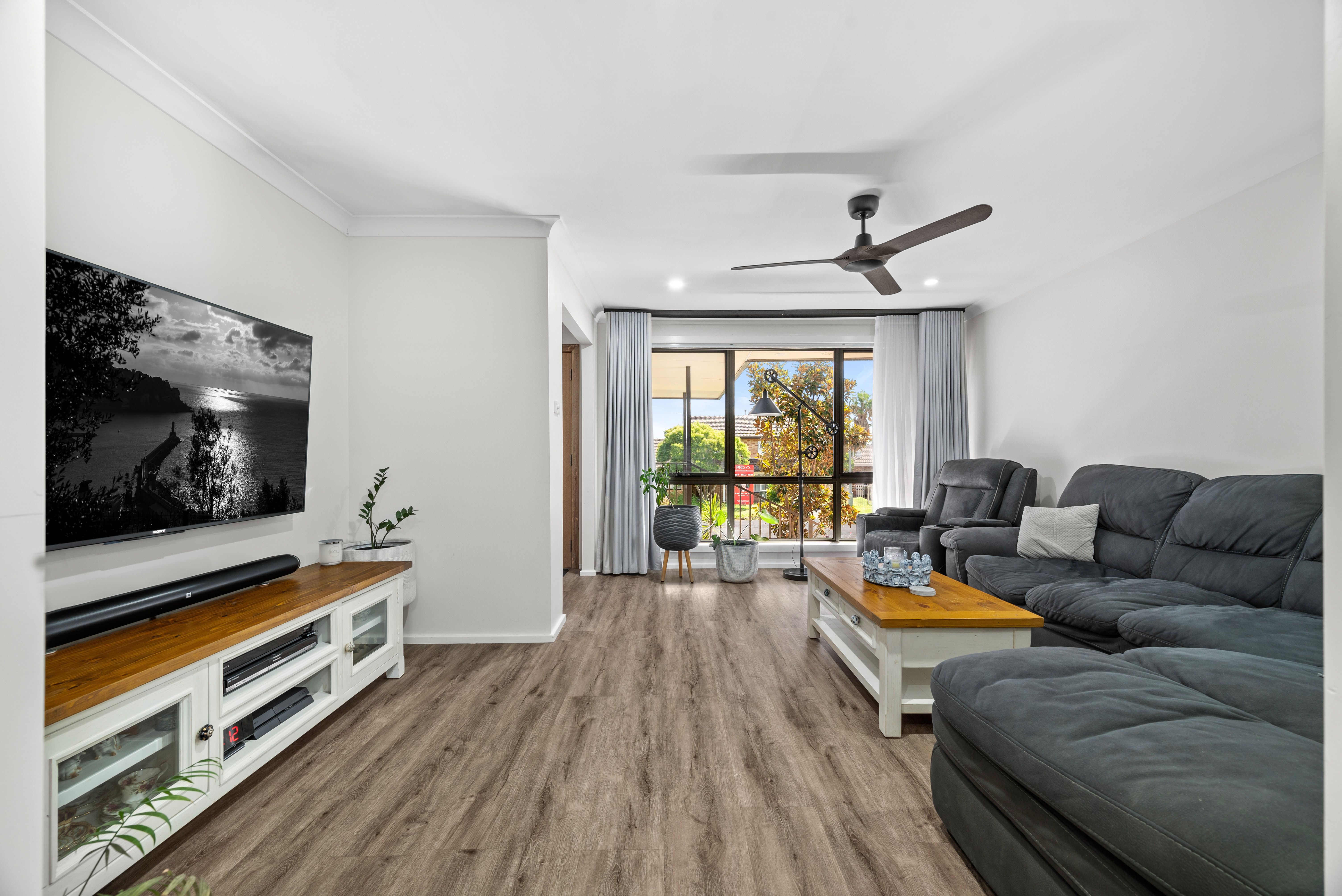 12 Chaperon Crescent, Minto, NSW 2566