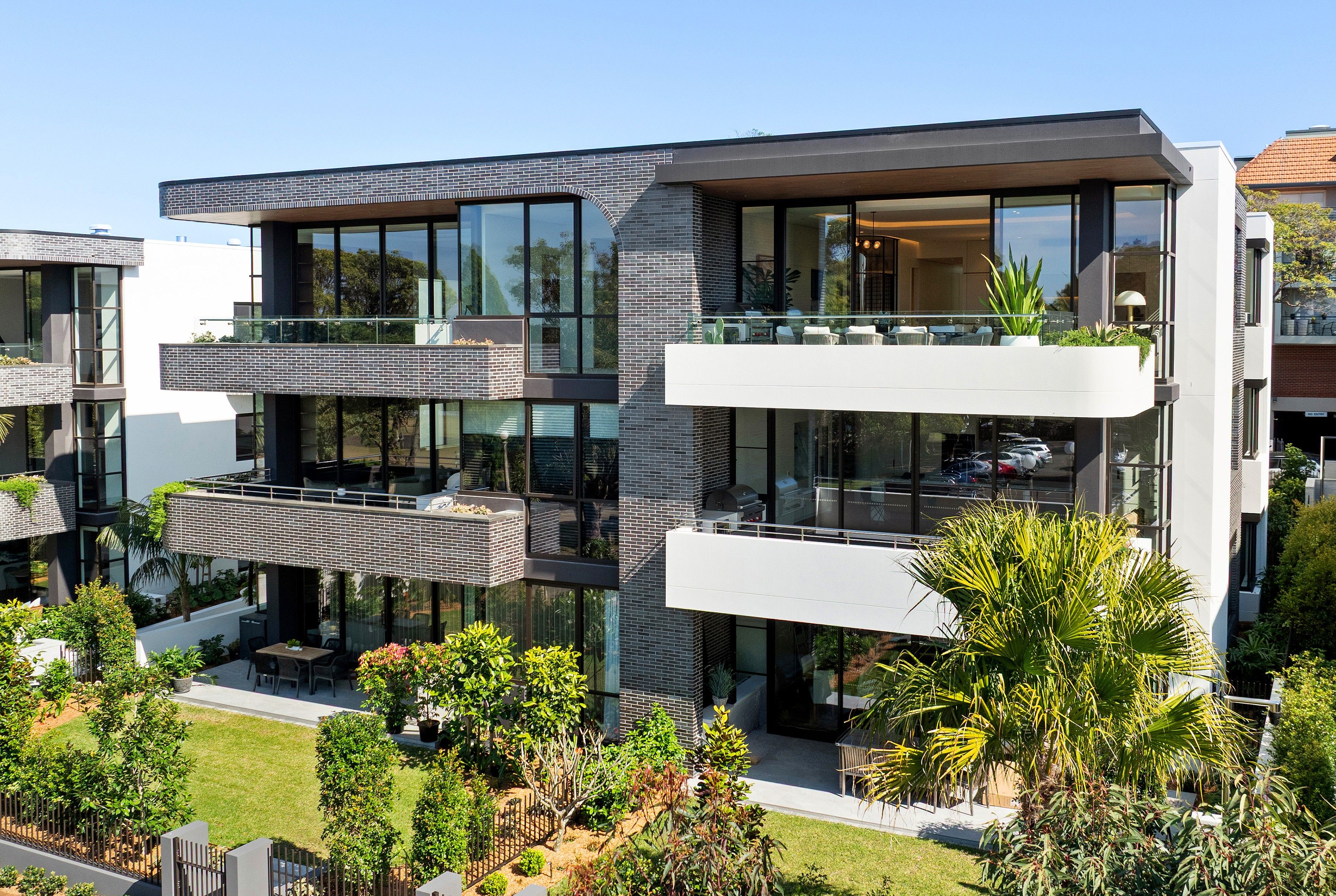 205/25 Myahgah Road — photo from Ray White Lower North Shore (Mosman)