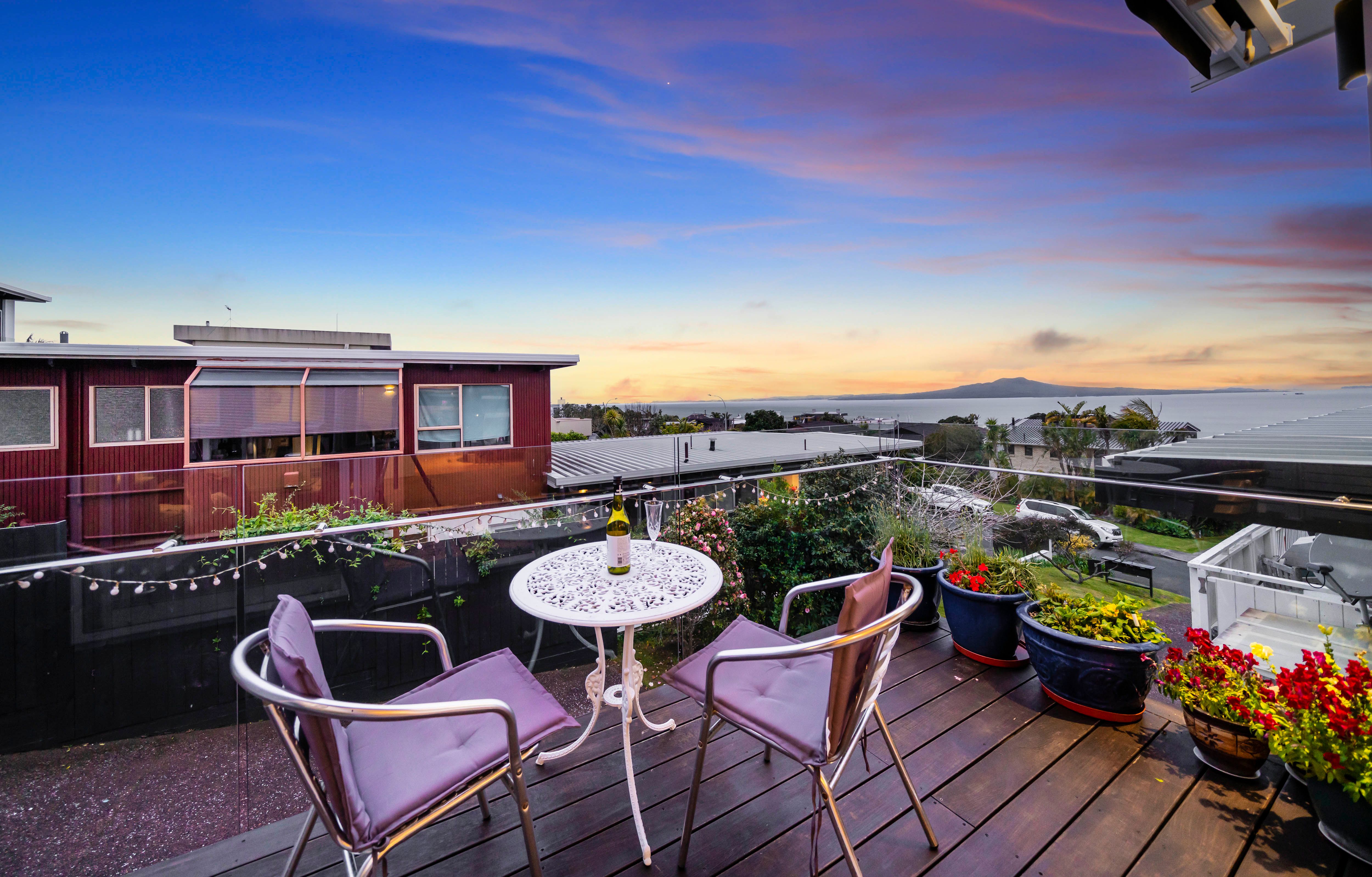 2/5 Marama Street, Castor Bay, North Shore City