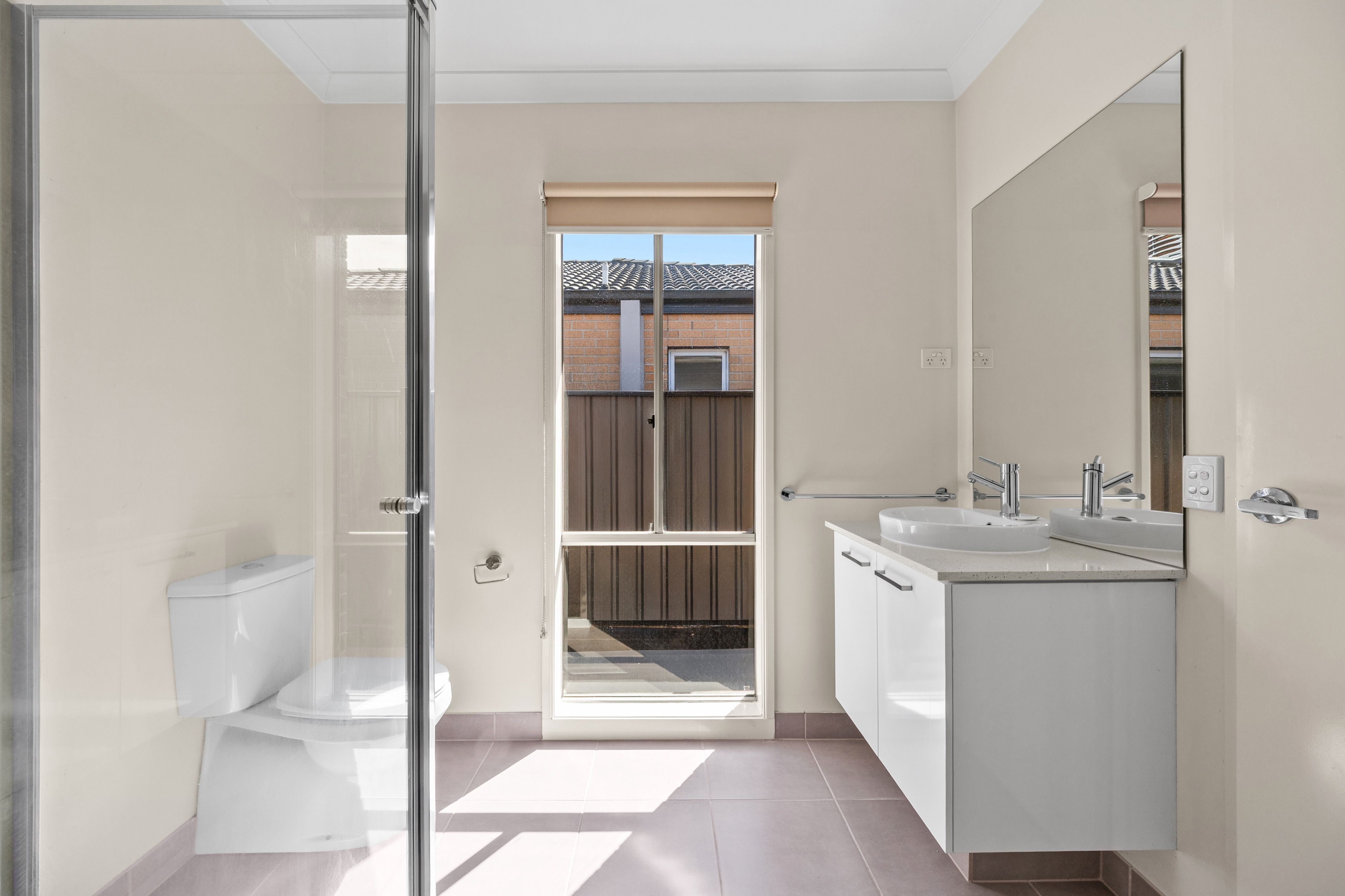 24 Monvida Street — photo 7 of 12