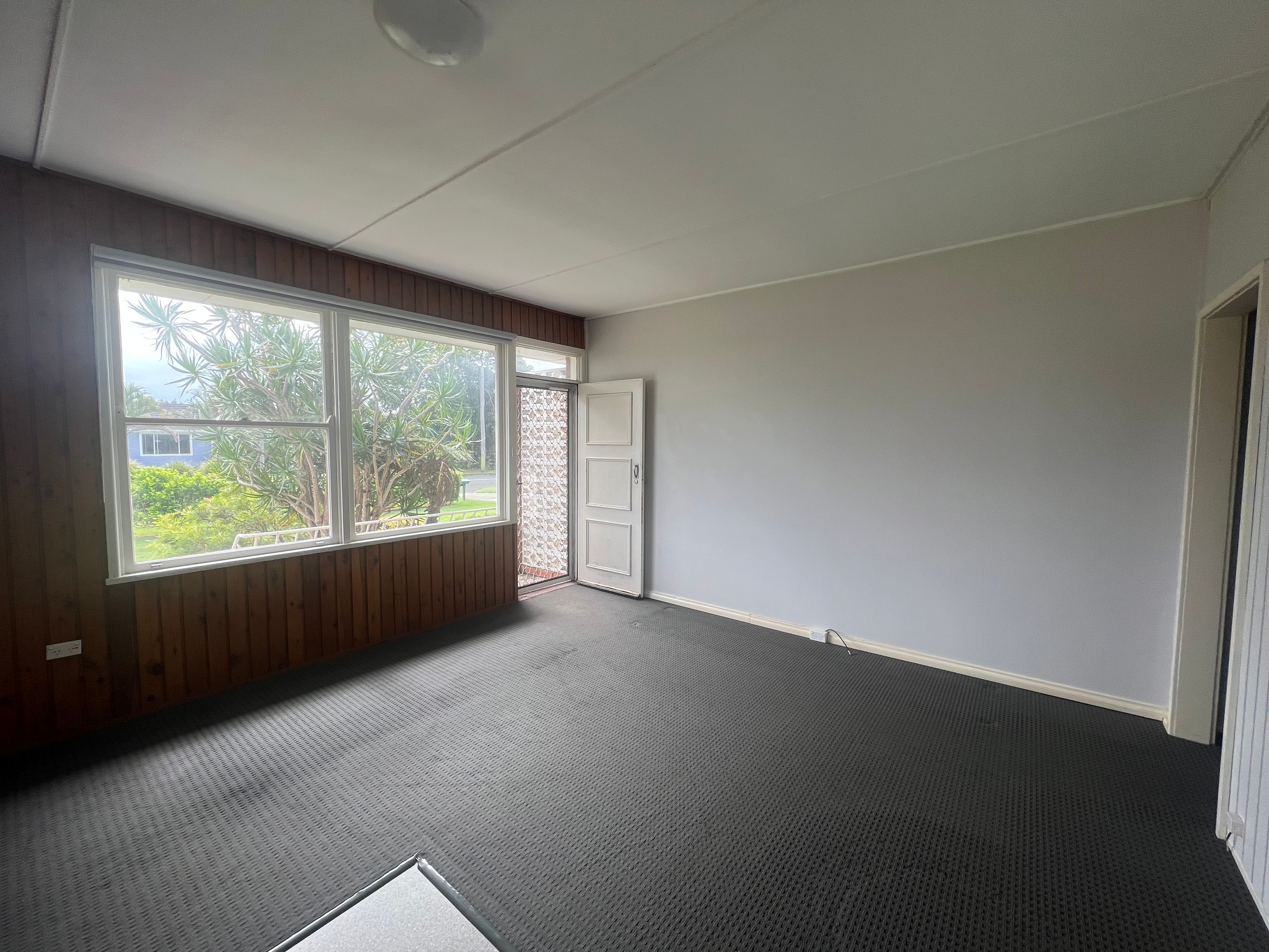 1/10 Headland Parade, Barrack Point, NSW 2528