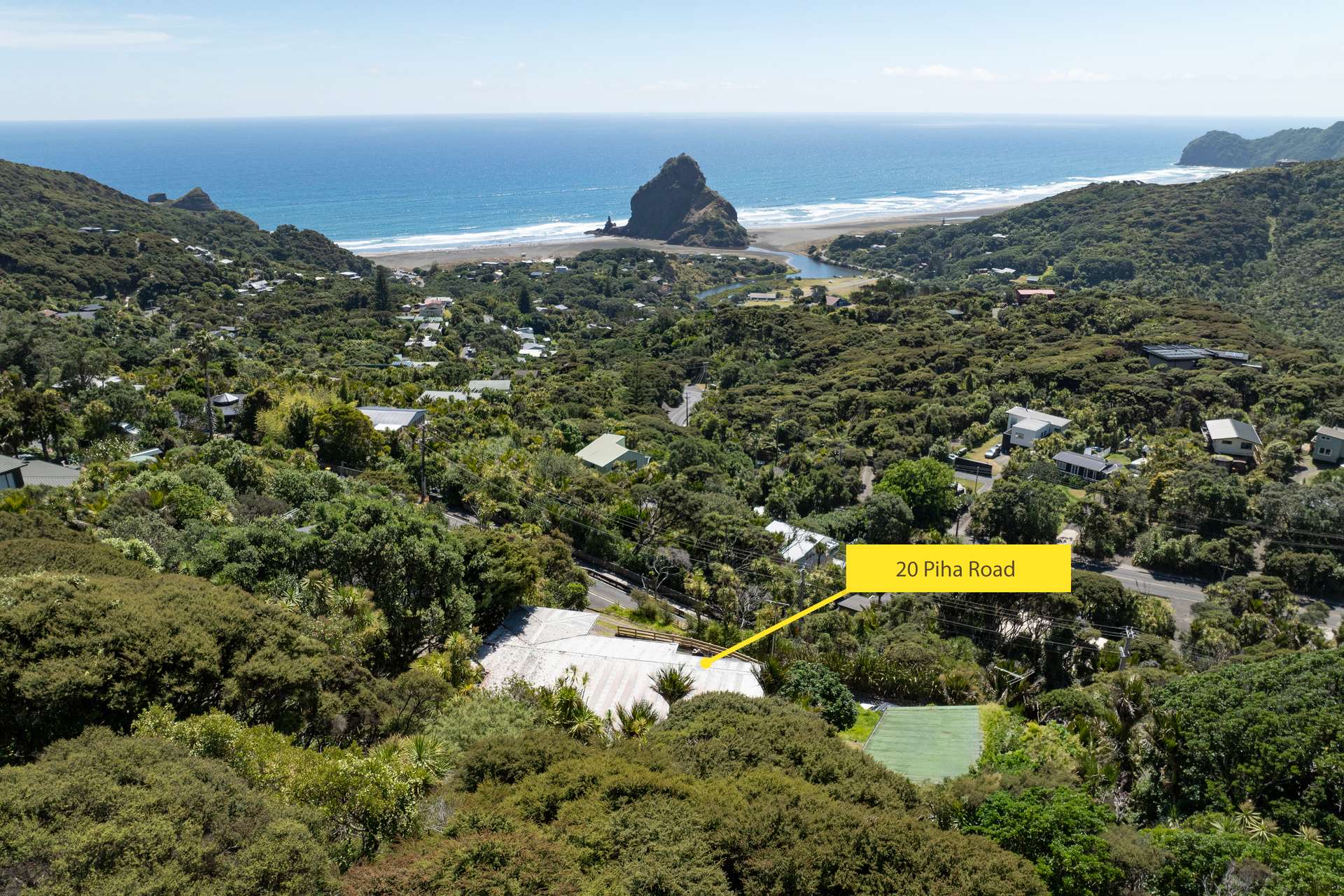 20 Piha Road photo 31