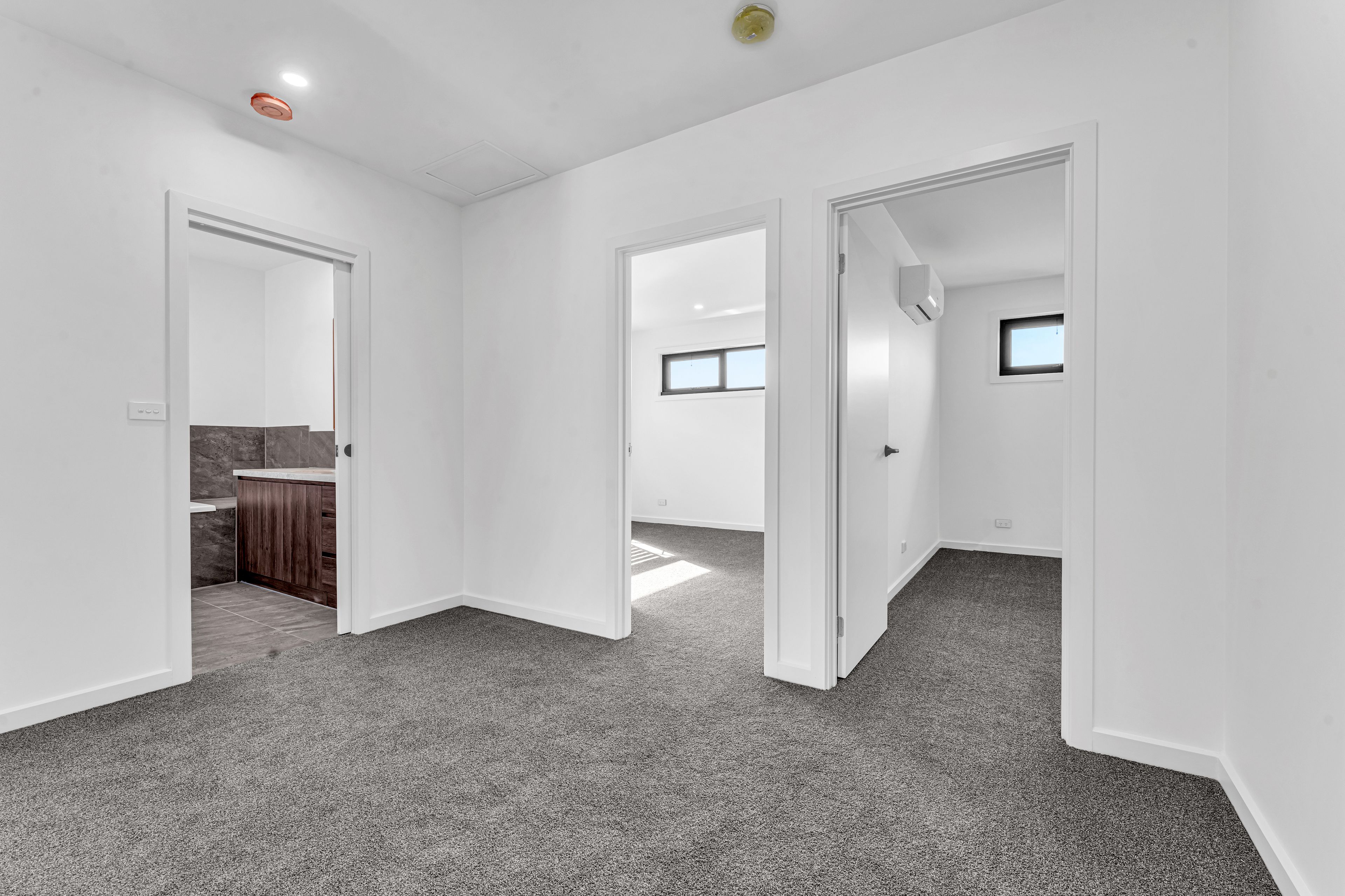 3/40 Hall Road — photo 6 of 17