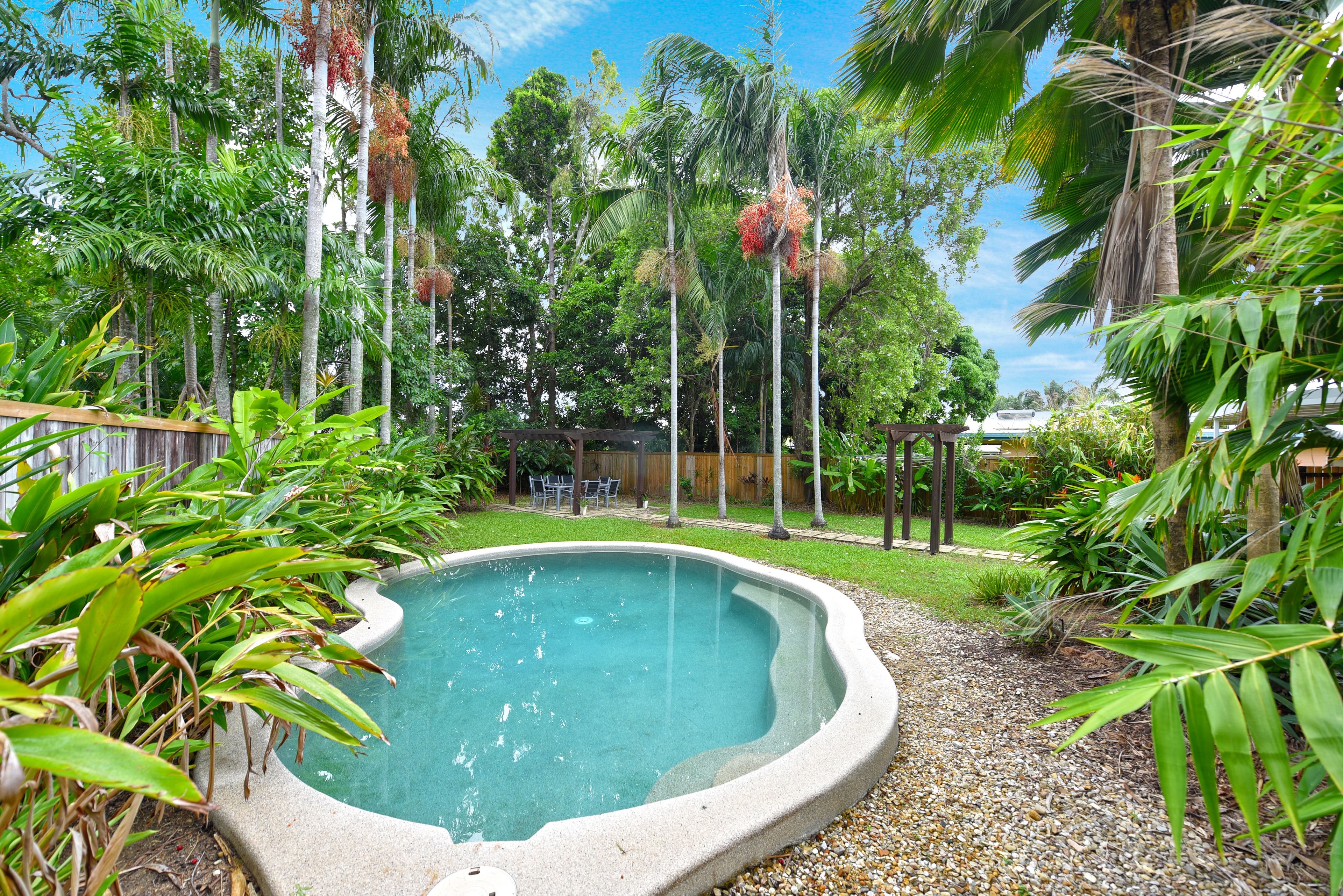 66 Terebra Street, Palm Cove, QLD 4879