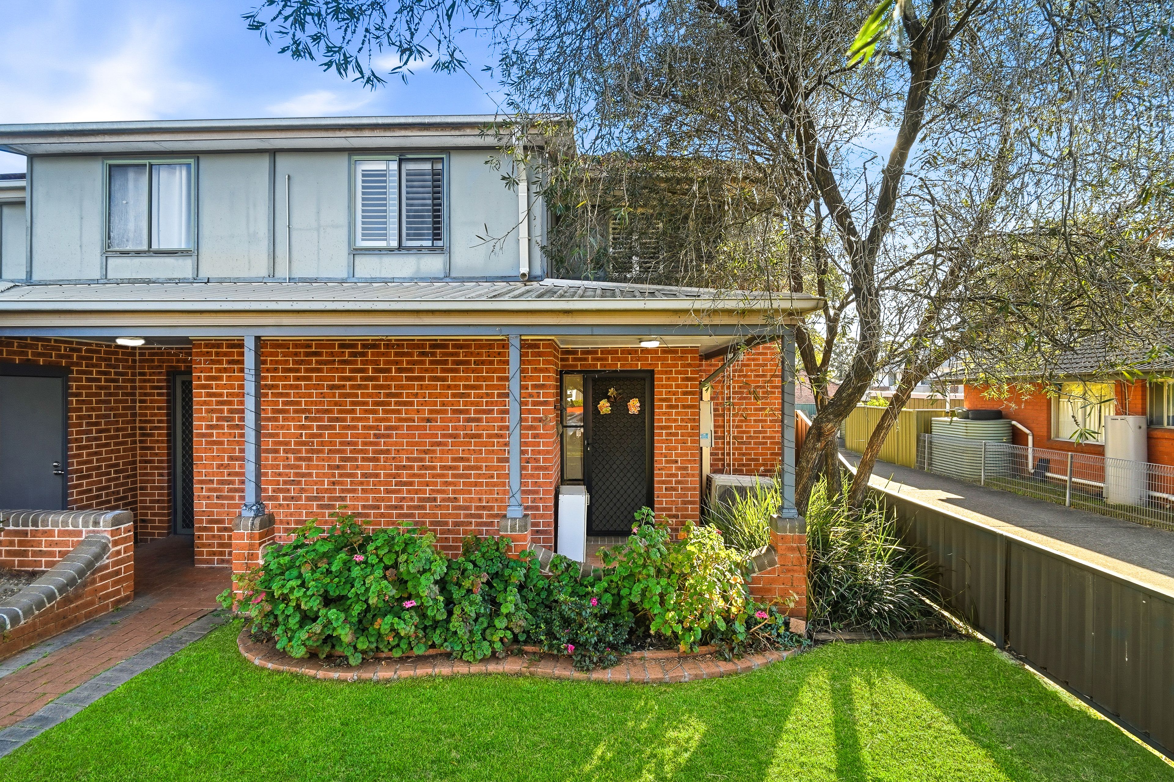 2/49 Jones Street, Kingswood, NSW 2747