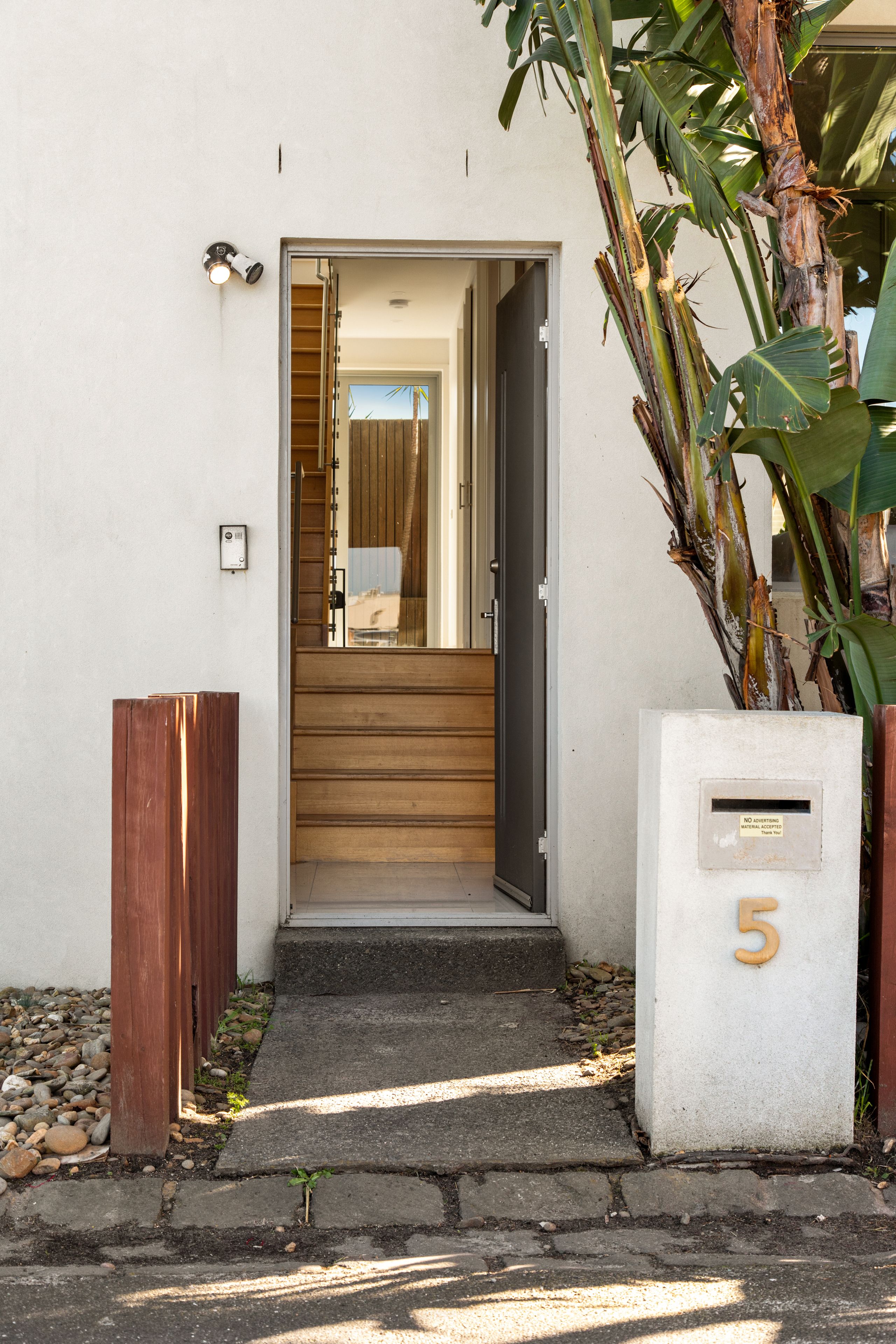5 The Beachway — photo 14 of 28