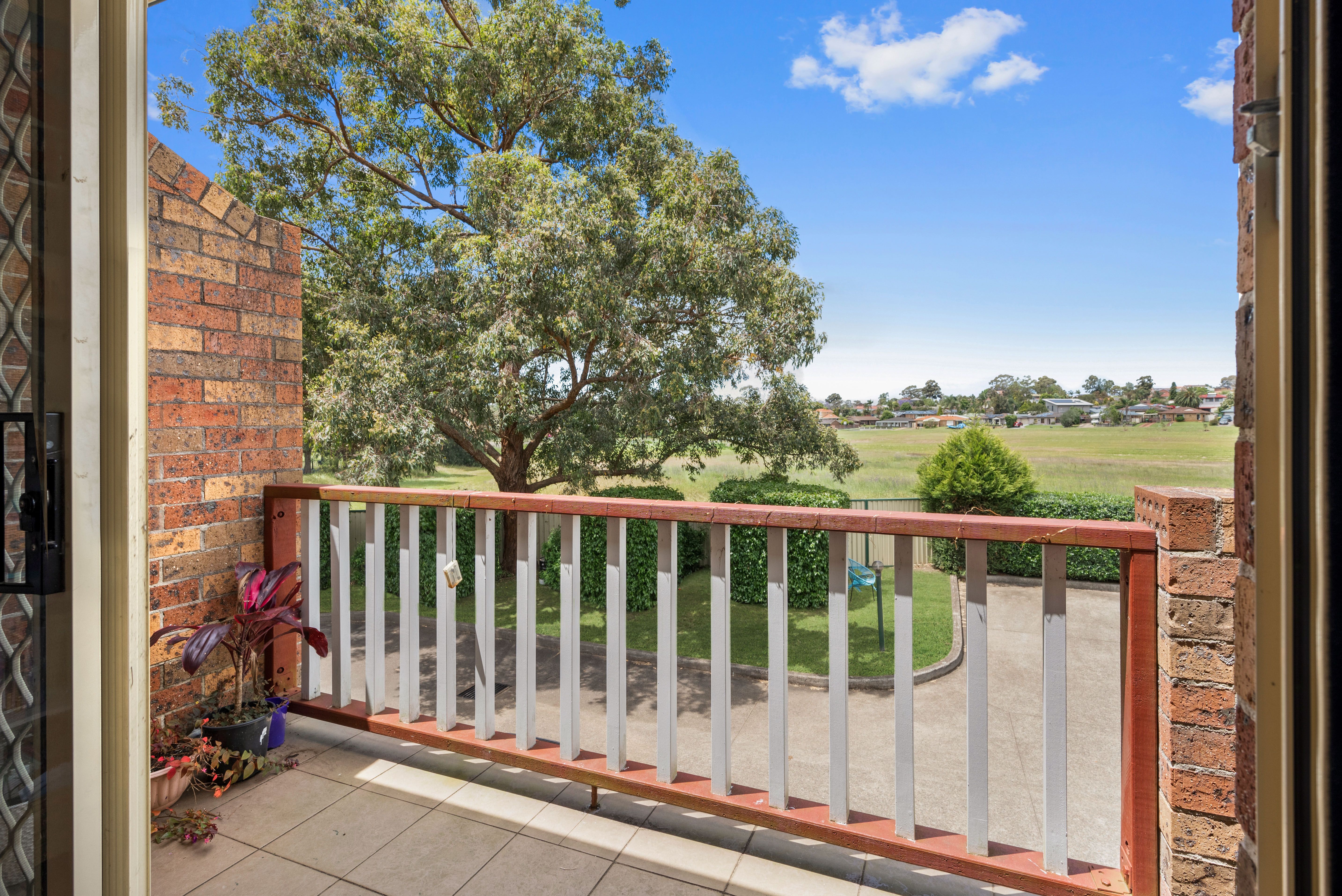 4/95 Hurricane Drive, Raby, NSW 2566
