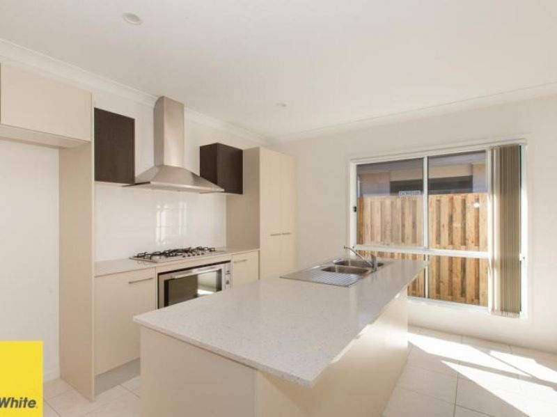 104 O'Reilly Drive, Coomera, QLD 4209