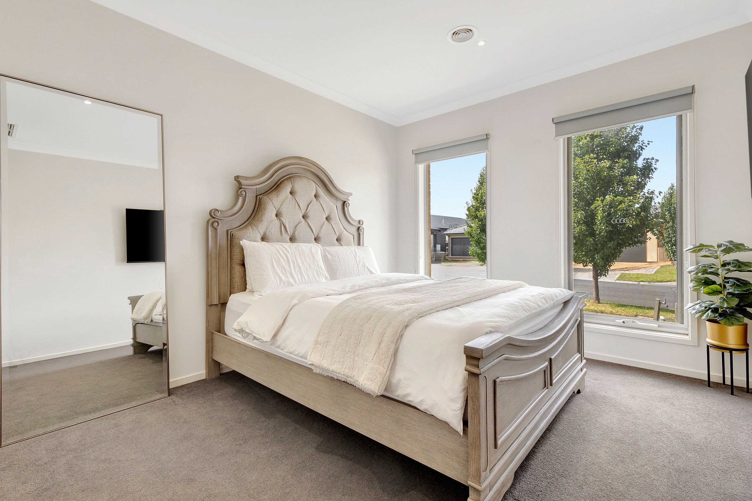 8 Mietta Terrace, Greenvale, VIC 3059