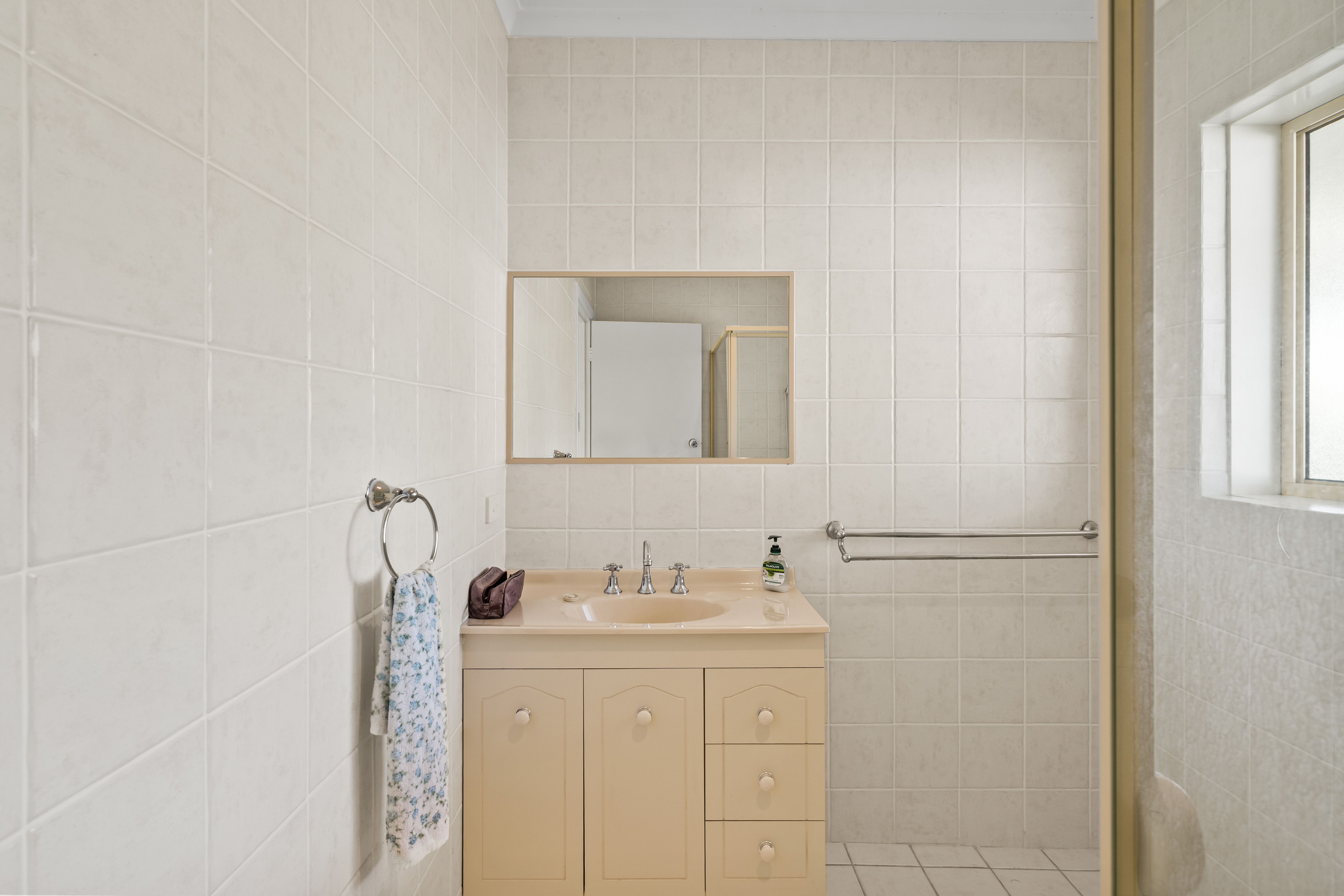 45 Loch Lomond Drive — photo 16 of 23