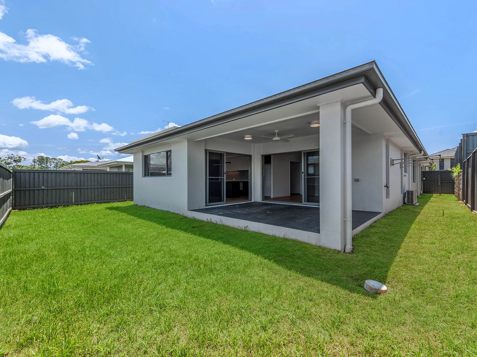 4 Pinnibar Street, Bridgeman Downs, QLD 4035