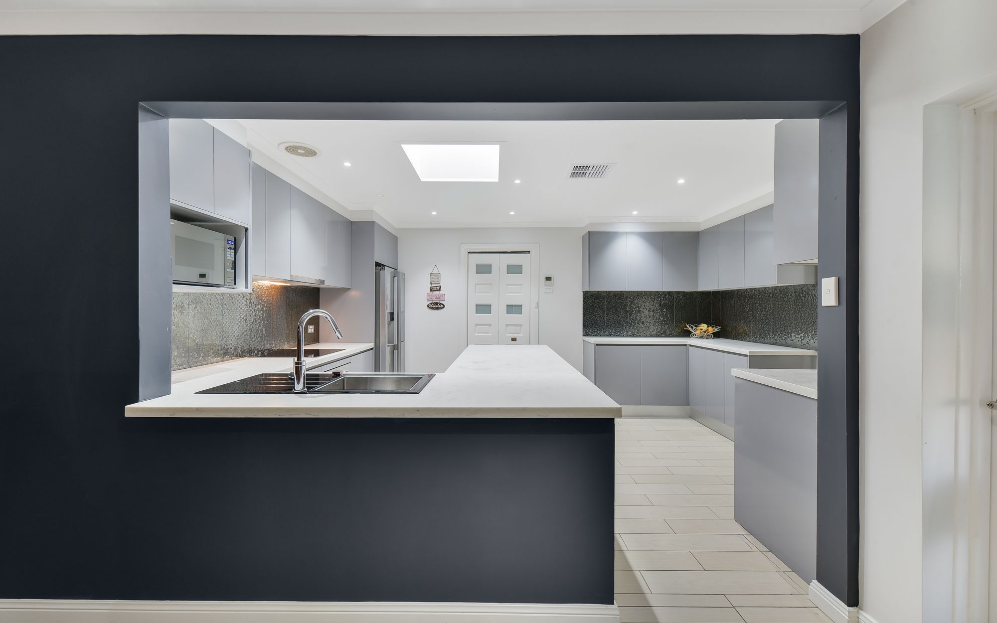 33 Old Kent Road, Ruse, NSW 2560