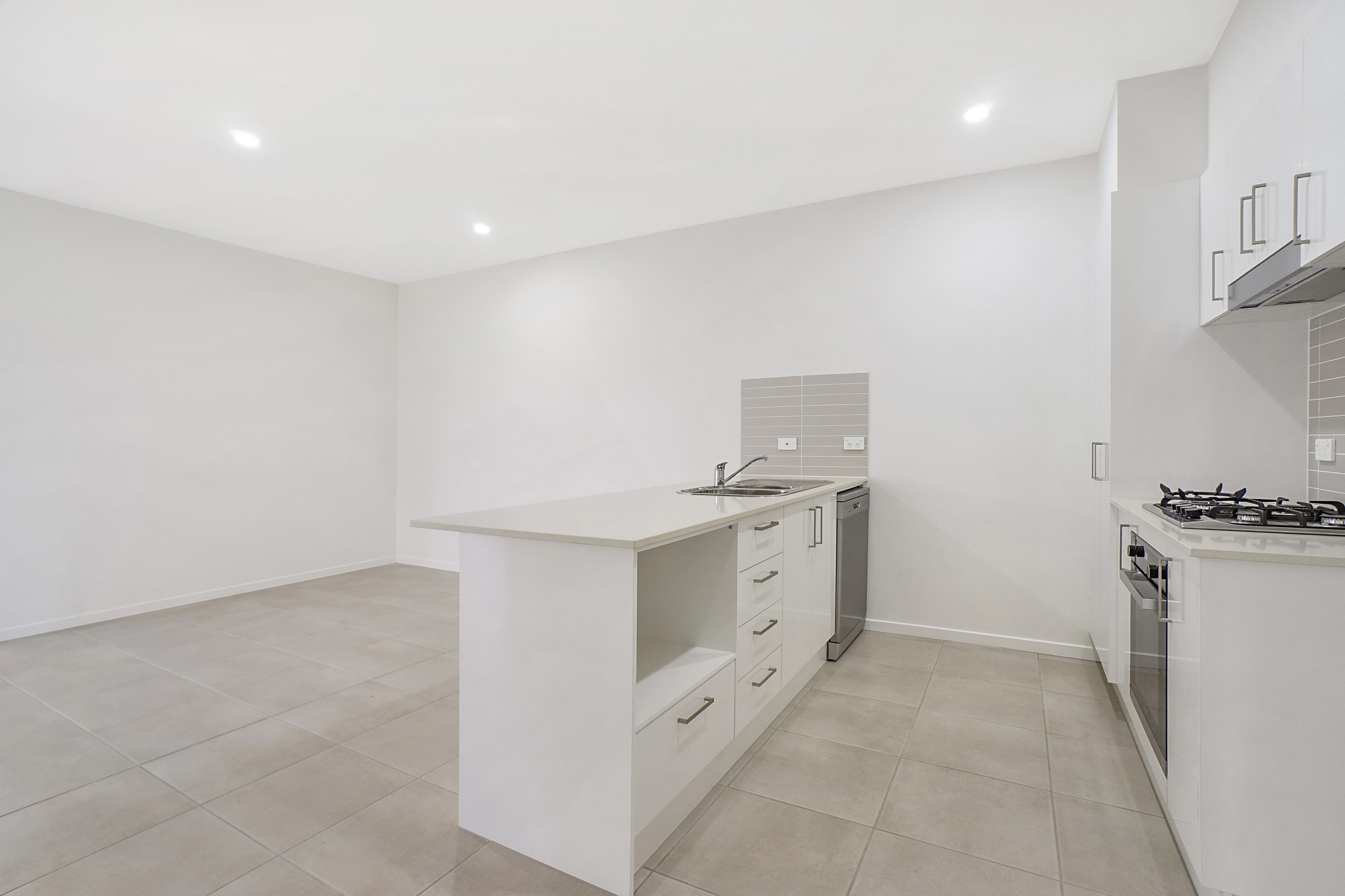 2/4 Corymbia Circuit, HEDDON GRETA, NSW 2321