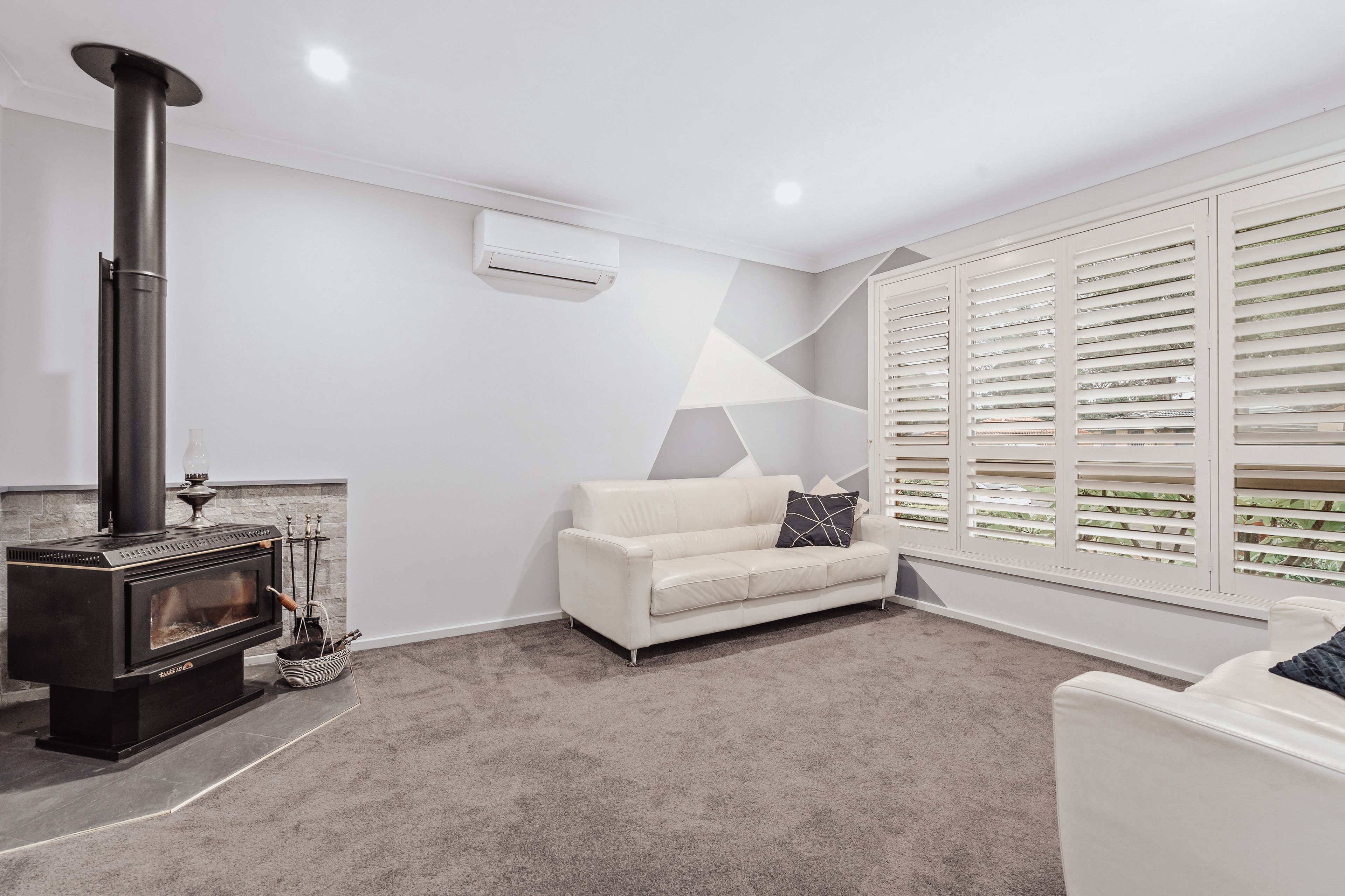 12 Neeta Avenue, Cambridge Park, NSW 2747