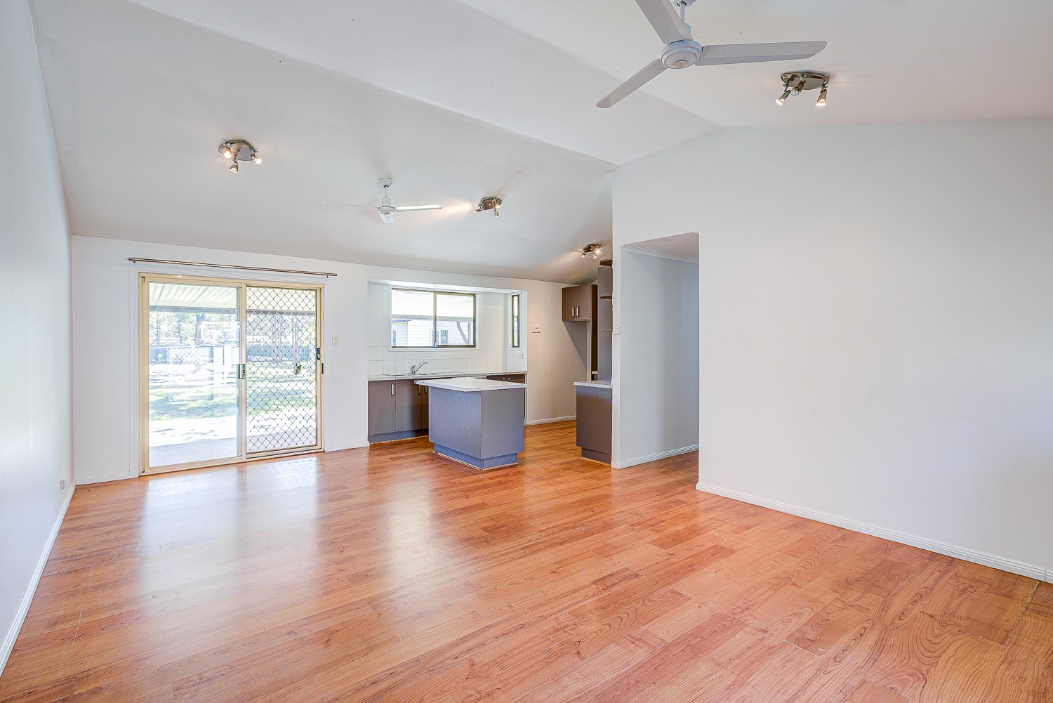 76 Blue Gum Drive, Marsden, QLD 4132