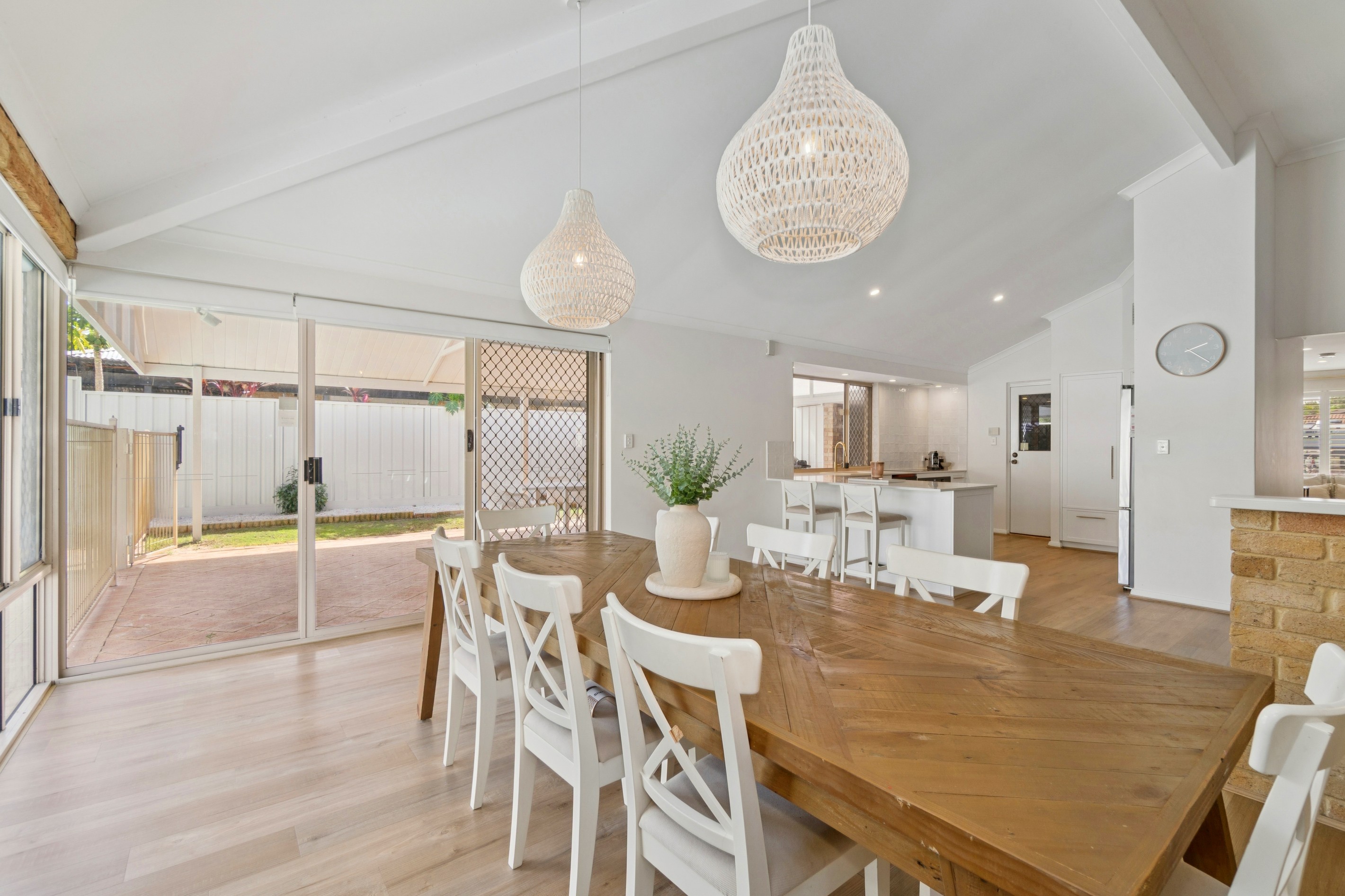 16 Hansted Court, Ballajura, WA 6066