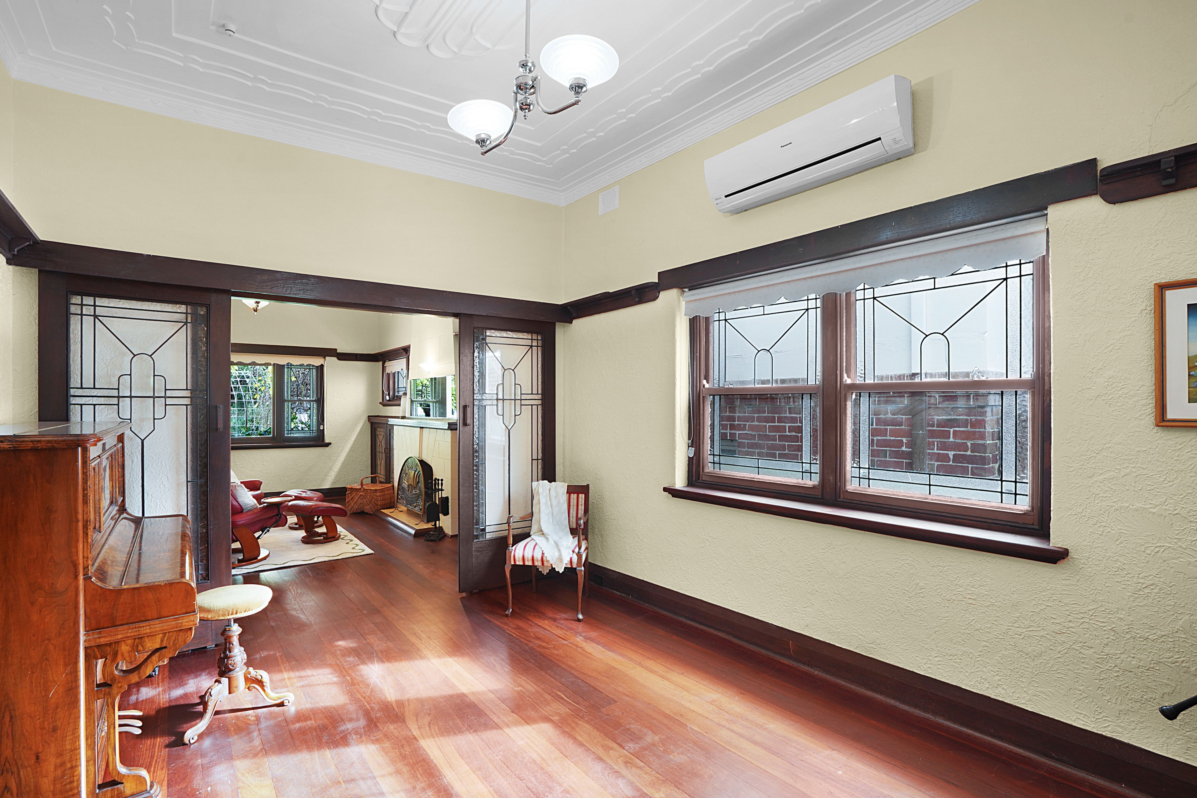 30 Elstree Avenue — photo 10 of 30