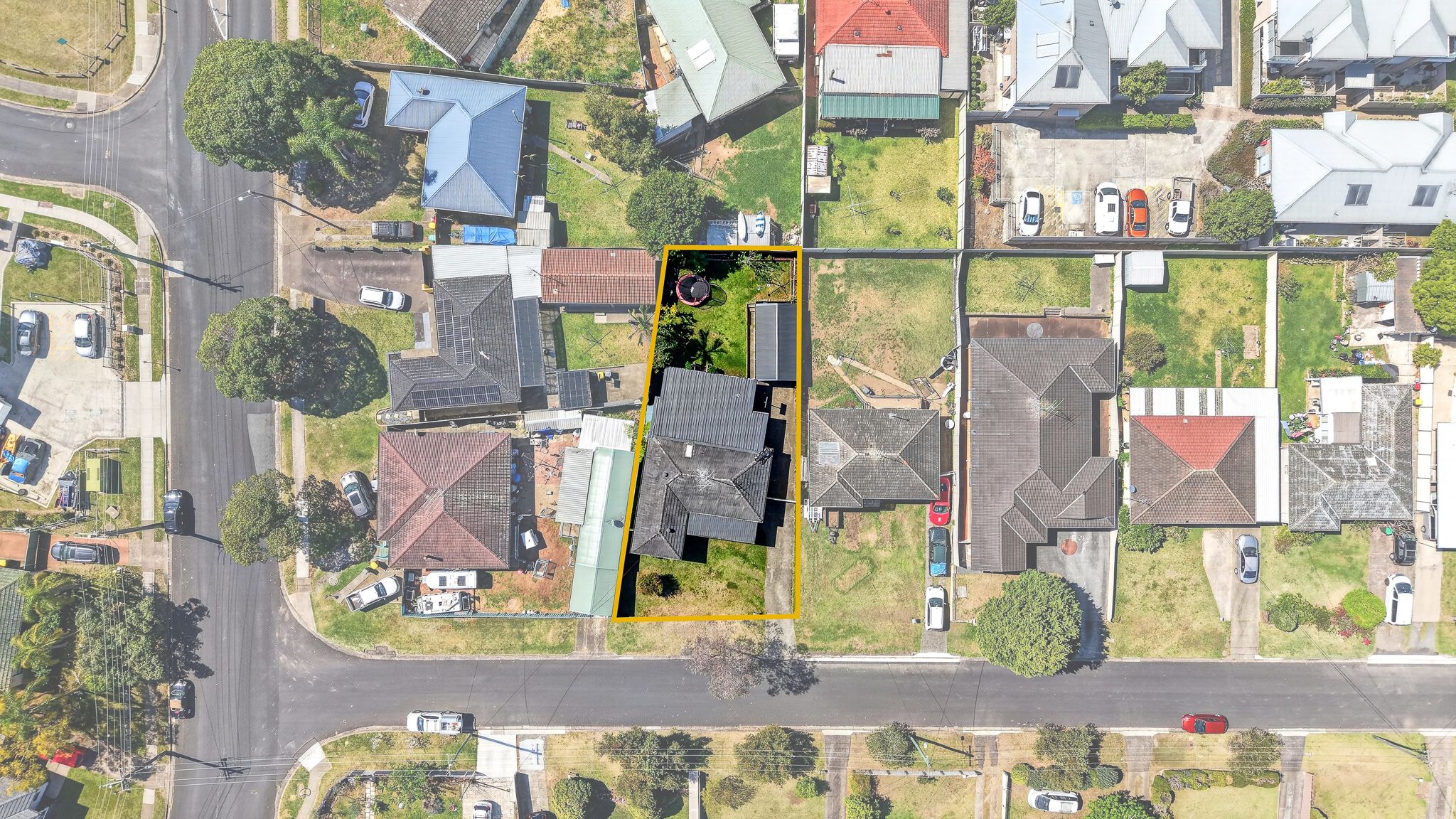 2 Shakespeare Street — photo 14 of 16