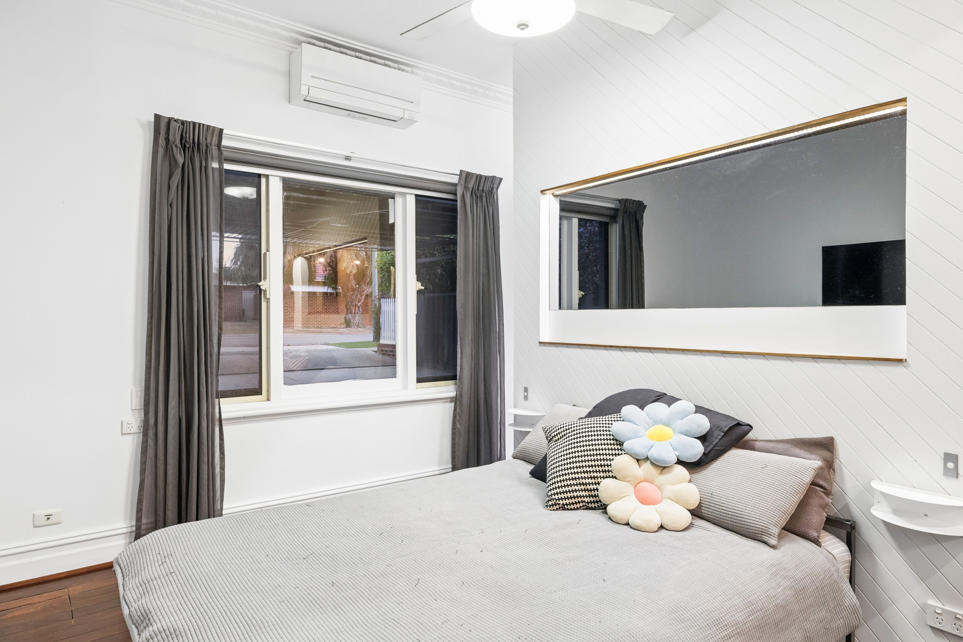 37 Victoria Street — photo 15 of 30