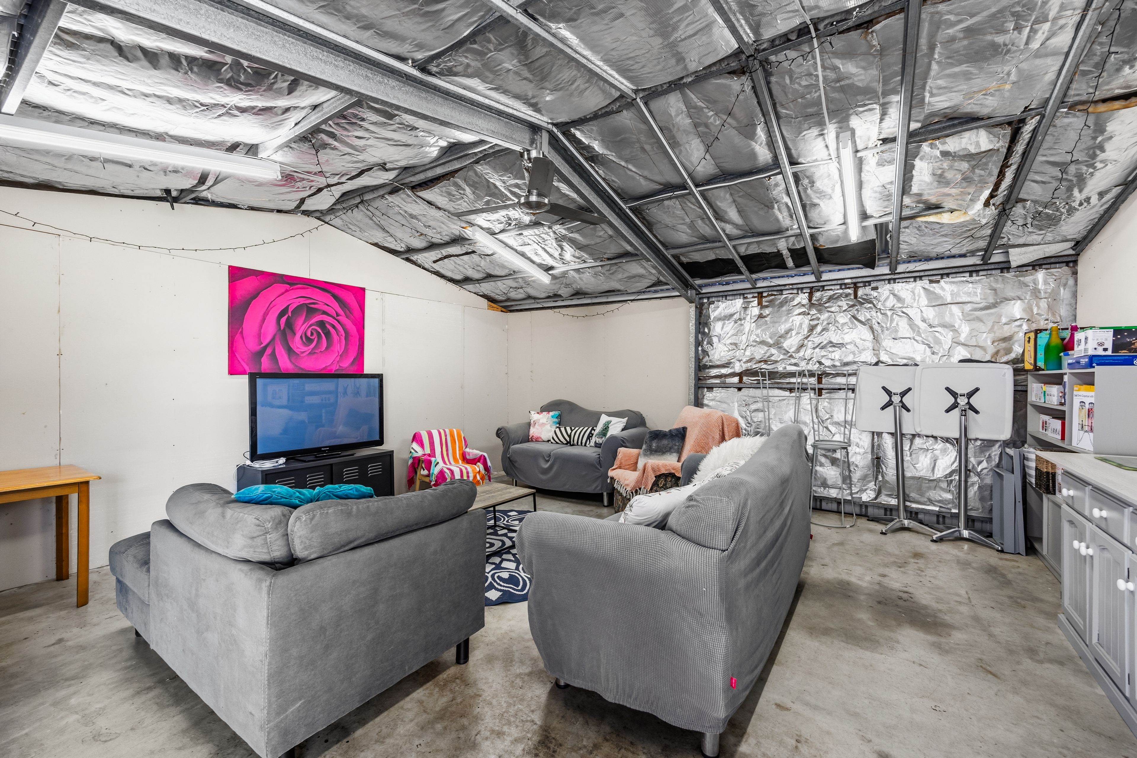 12 Sherwood Avenue — photo 13 of 16