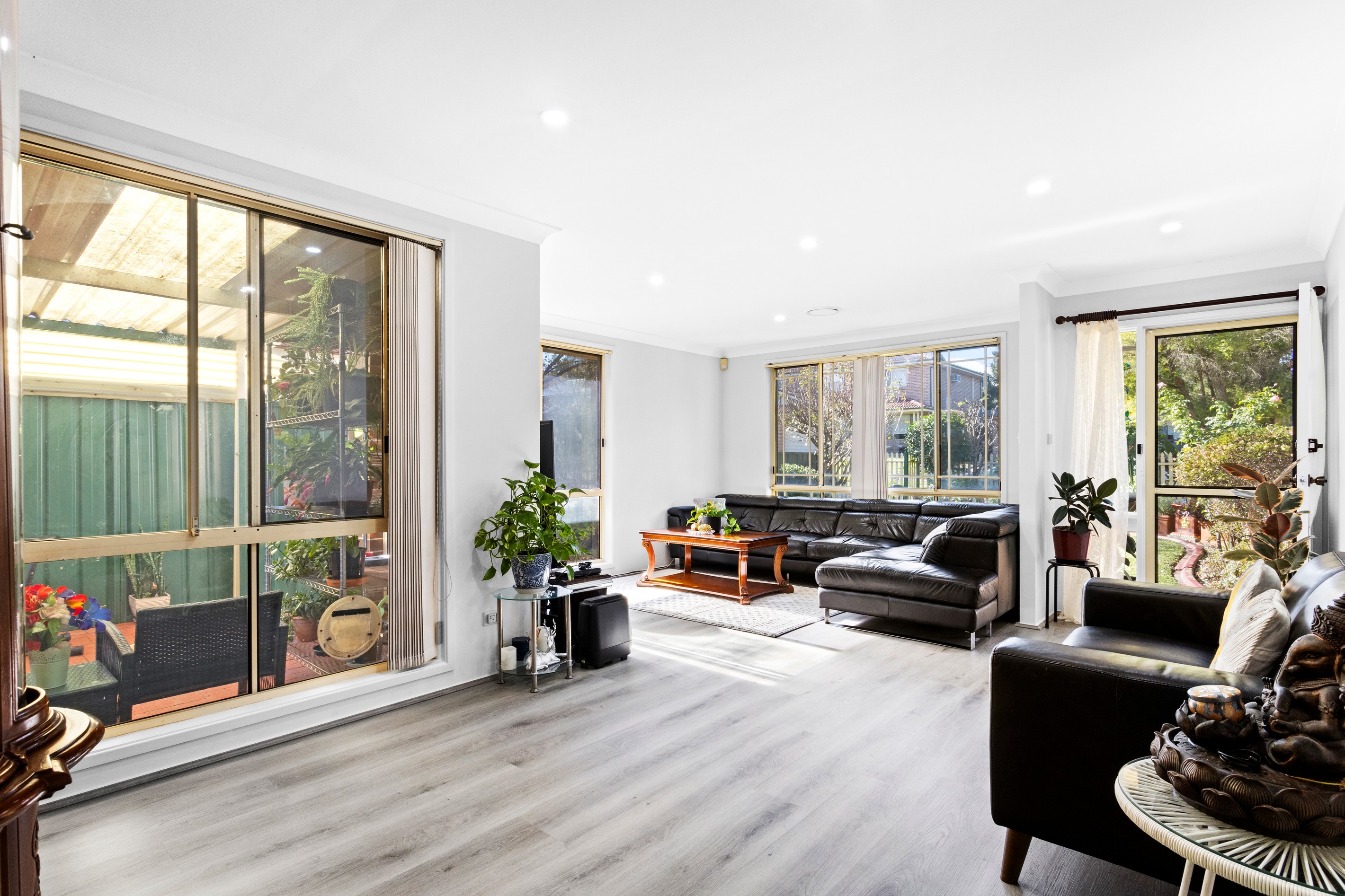 39 Manorhouse Boulevard, Quakers Hill, NSW 2763