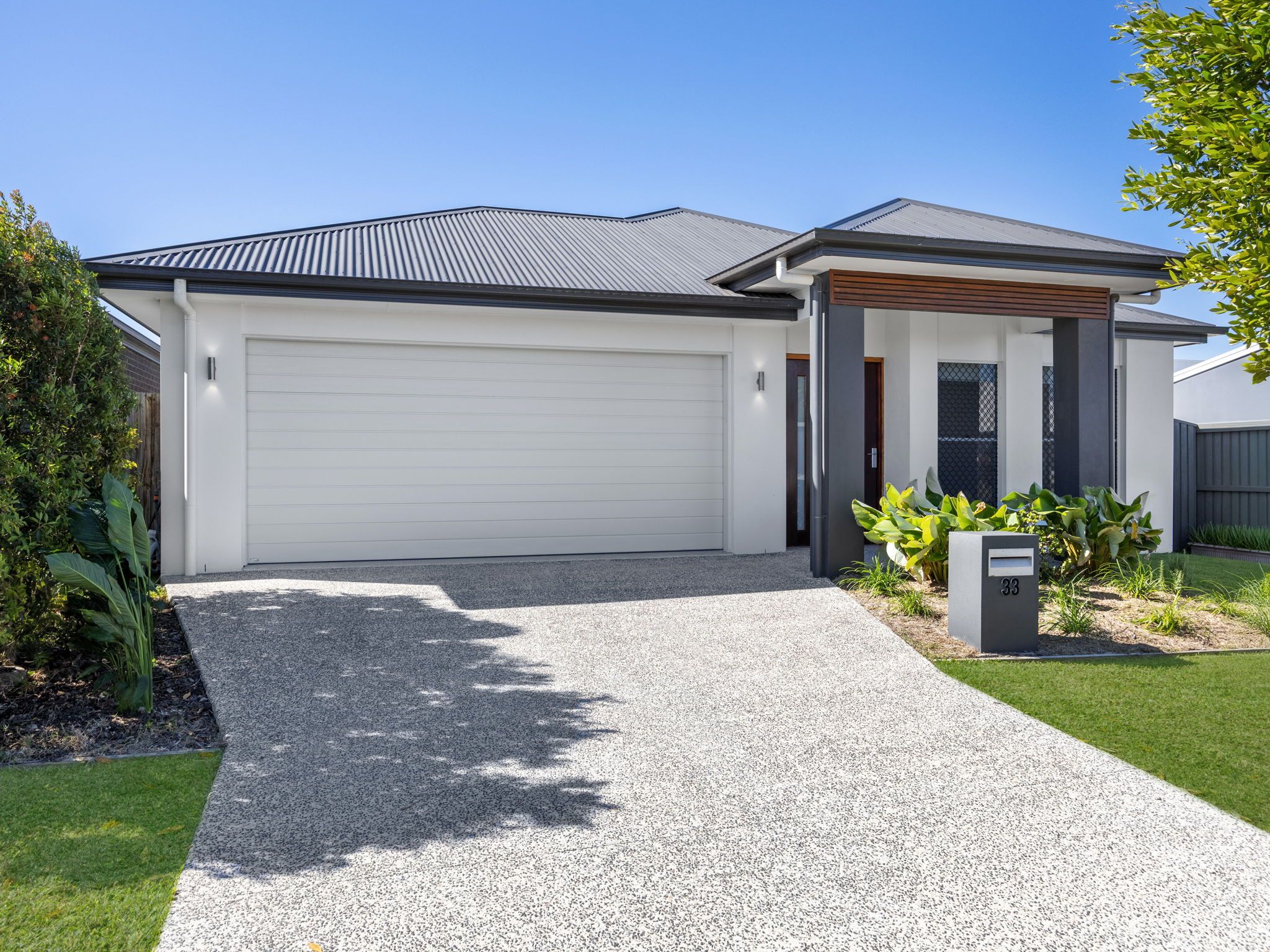 33 Ficus Drive, Palmview QLD 4553