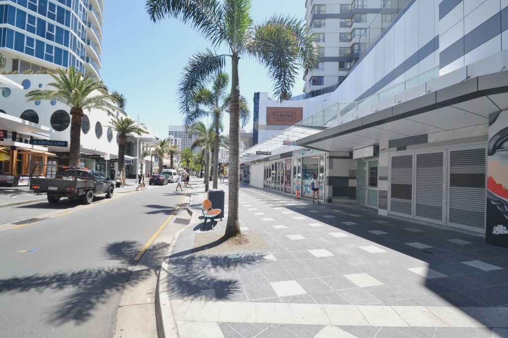 Surfers Paradise, QLD 4217