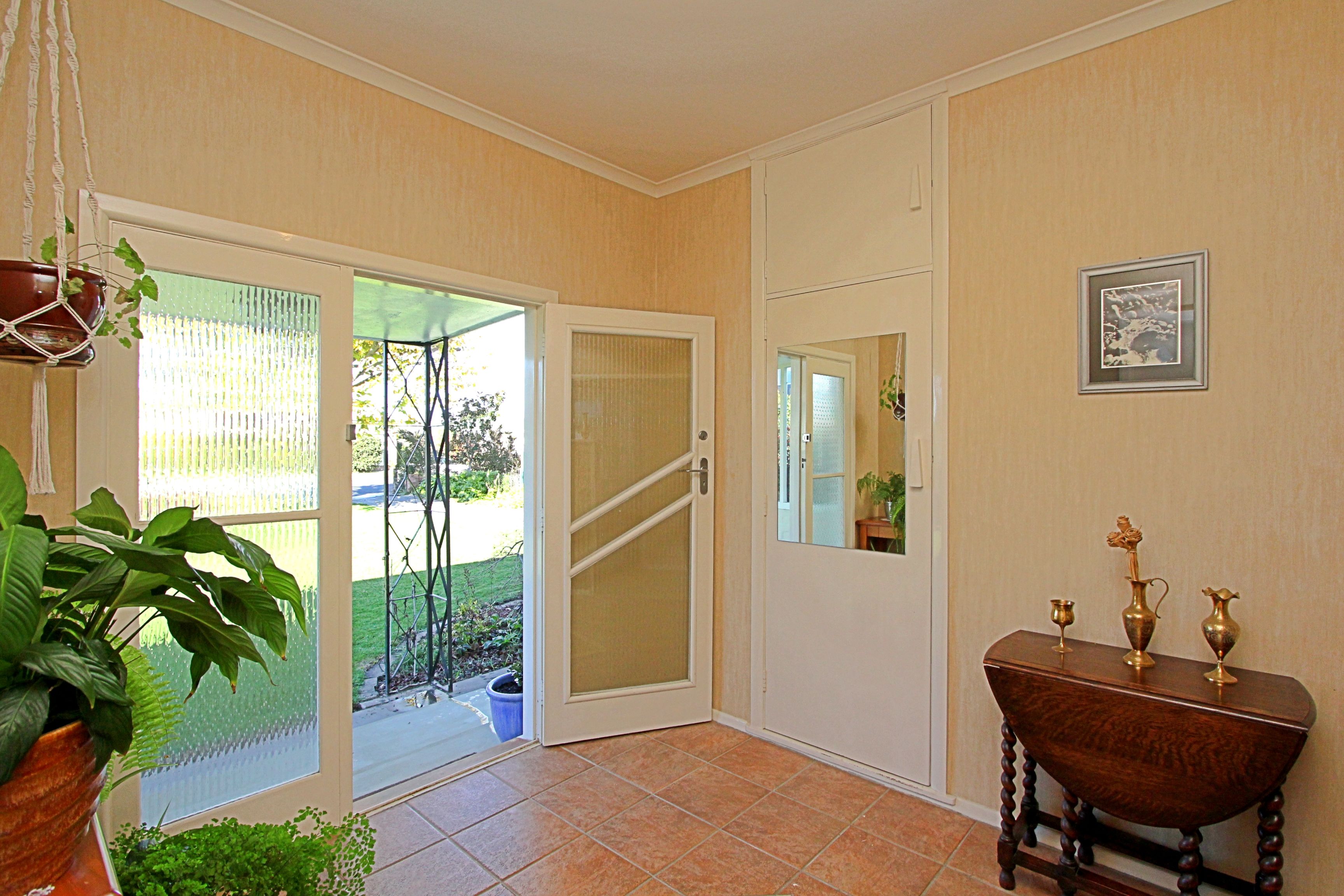 15 Cassino Crescent, Onekawa, Napier City
