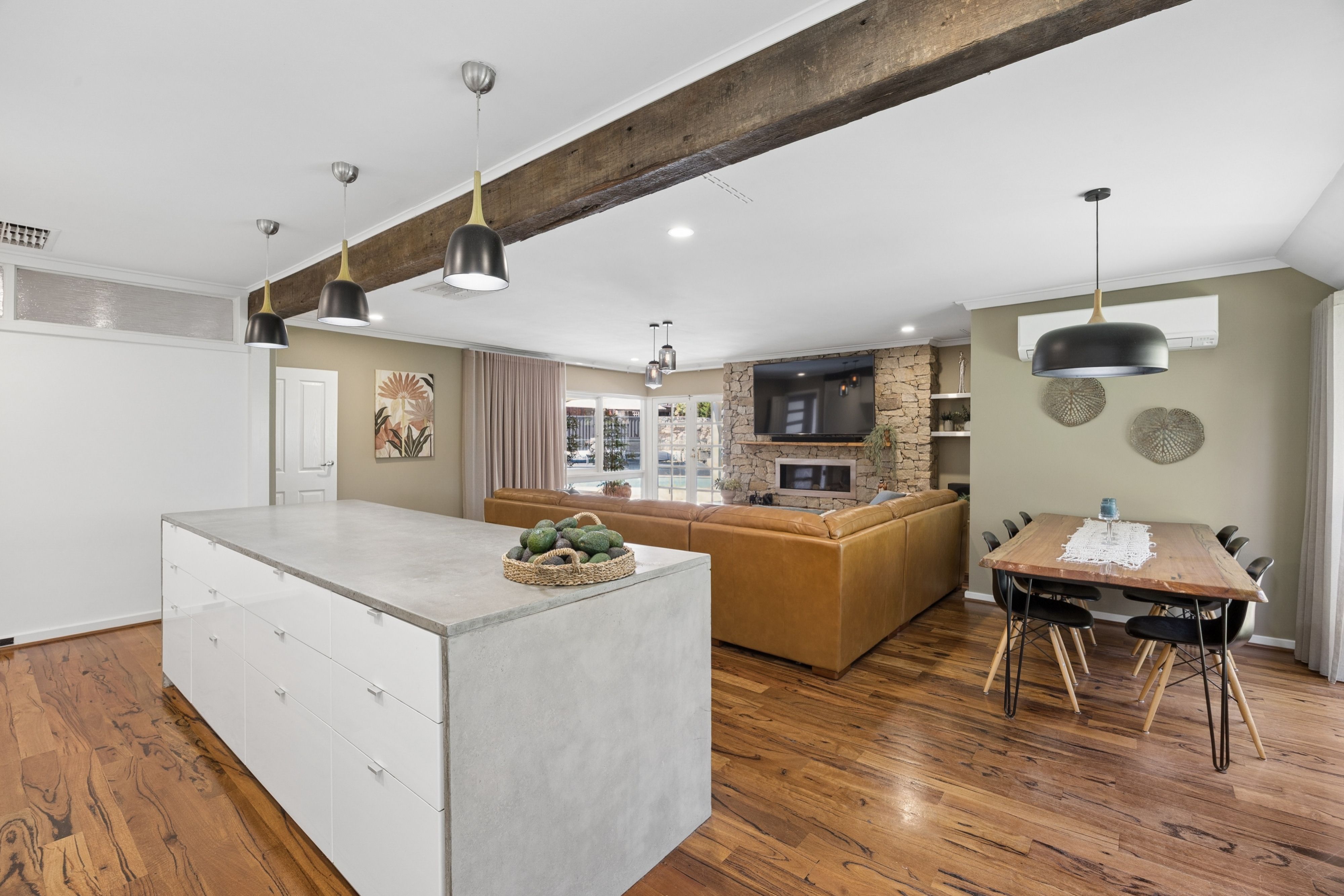 8 Oleander Way — photo 6 of 29