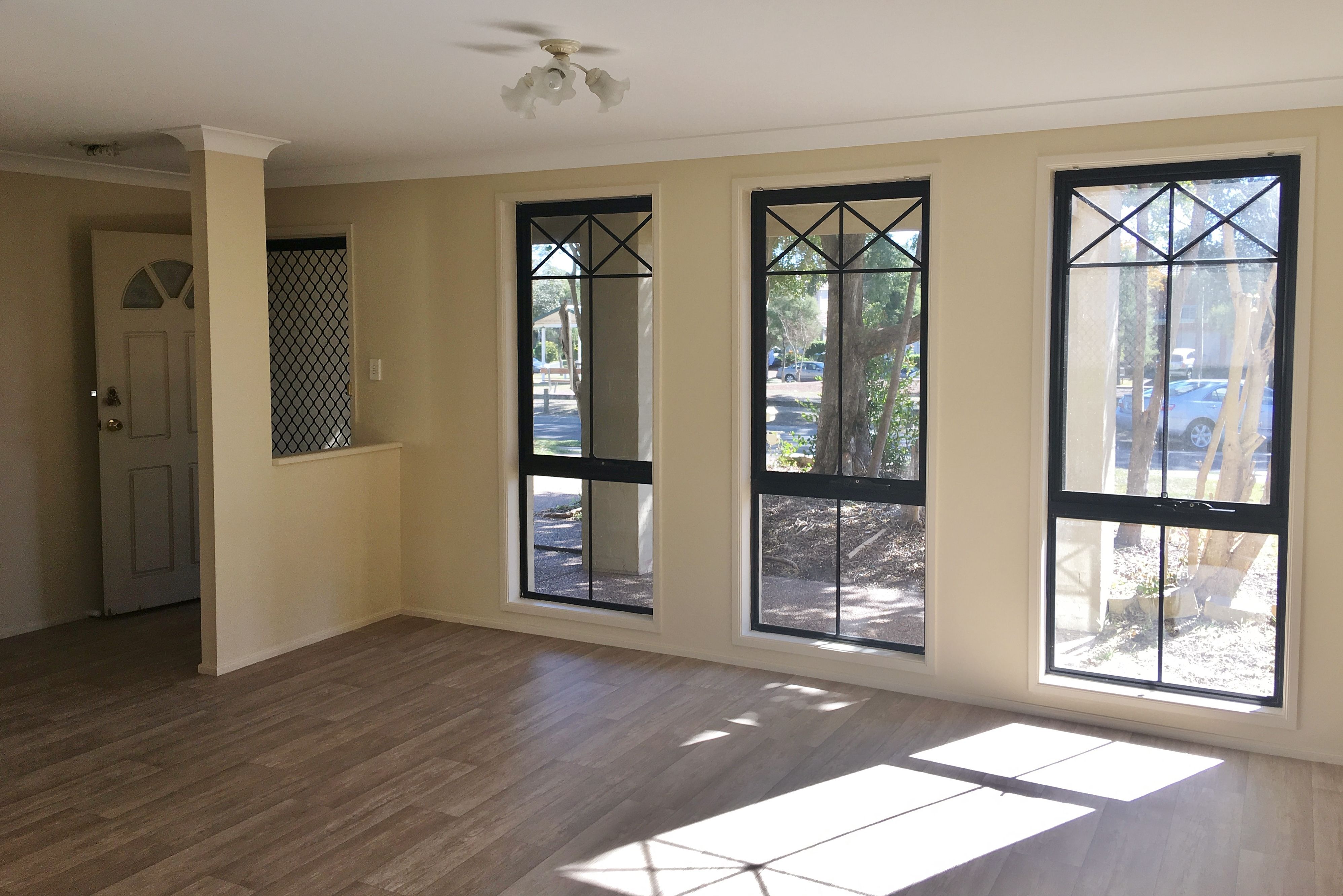 4 Miller Crescent, Blue Haven, NSW 2262