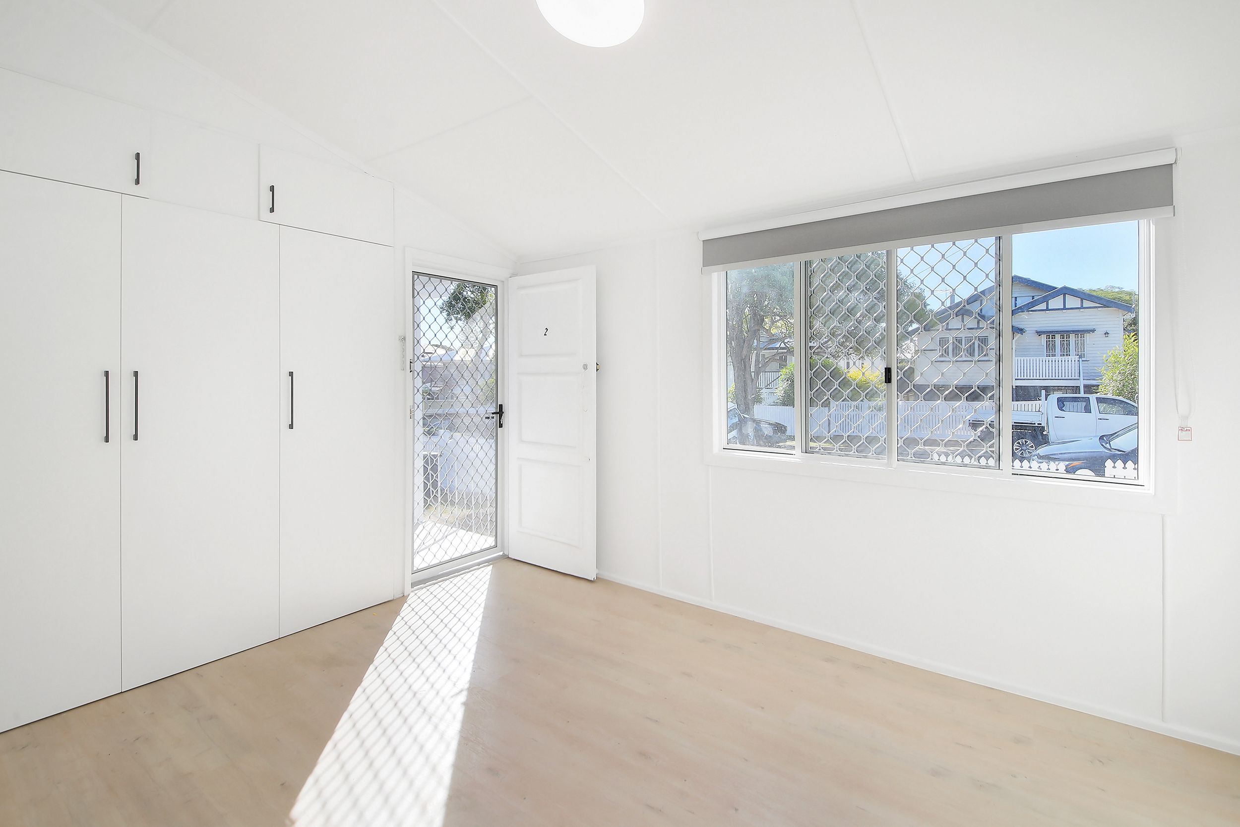 Flat 2/15 Rigby Street, Wooloowin, QLD 4030